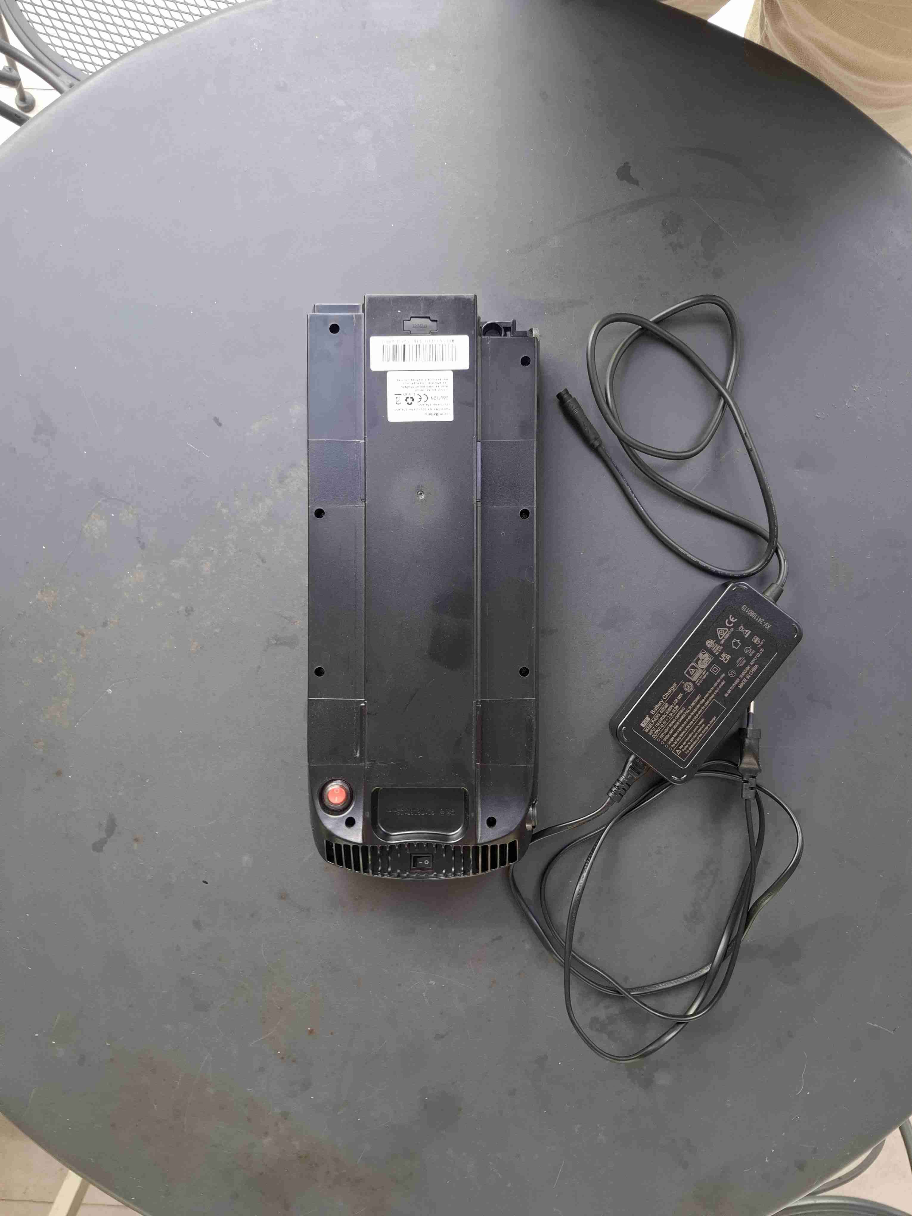 Bicicleta plegable eléctrica blanca - 3