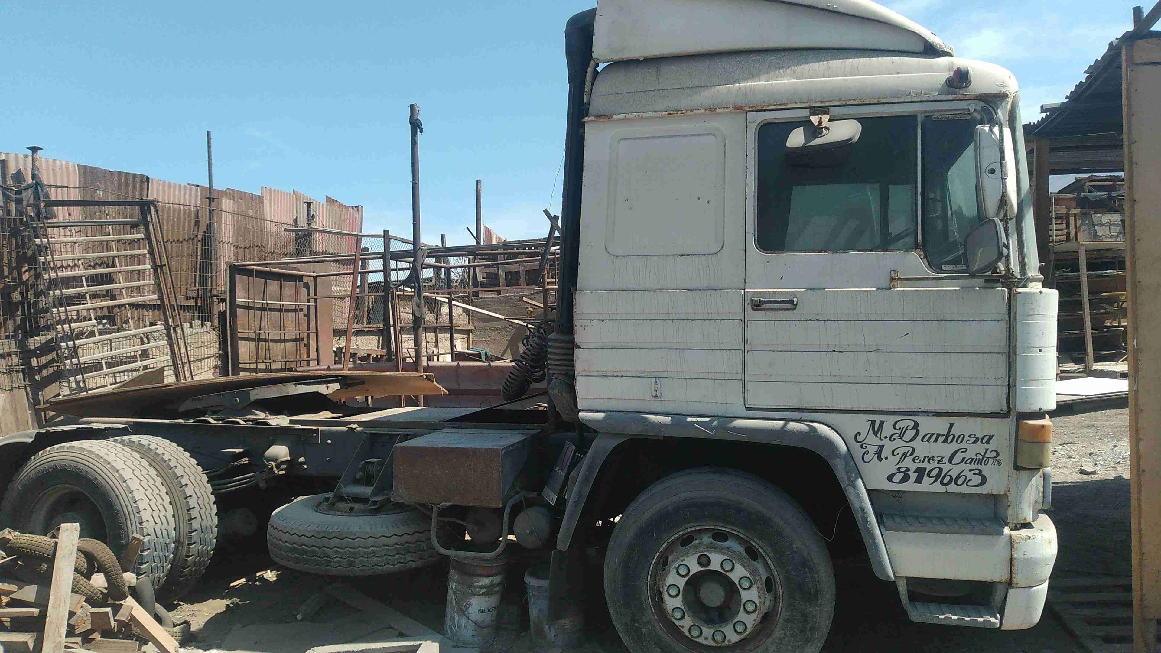 Camión Pegaso antiguo - miniatura 5