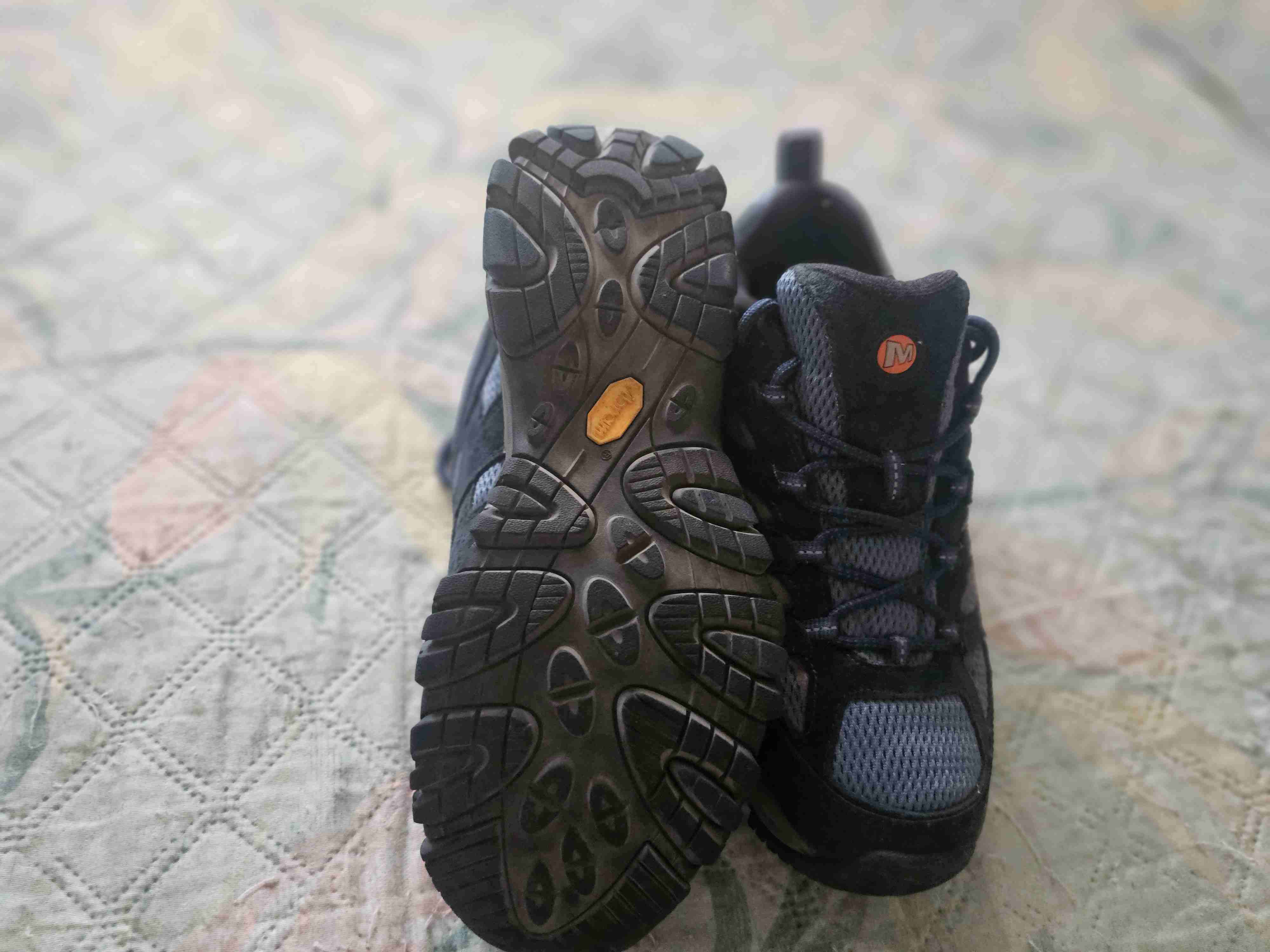 Zapatillas negras, marca Merrel hombre - miniatura 2