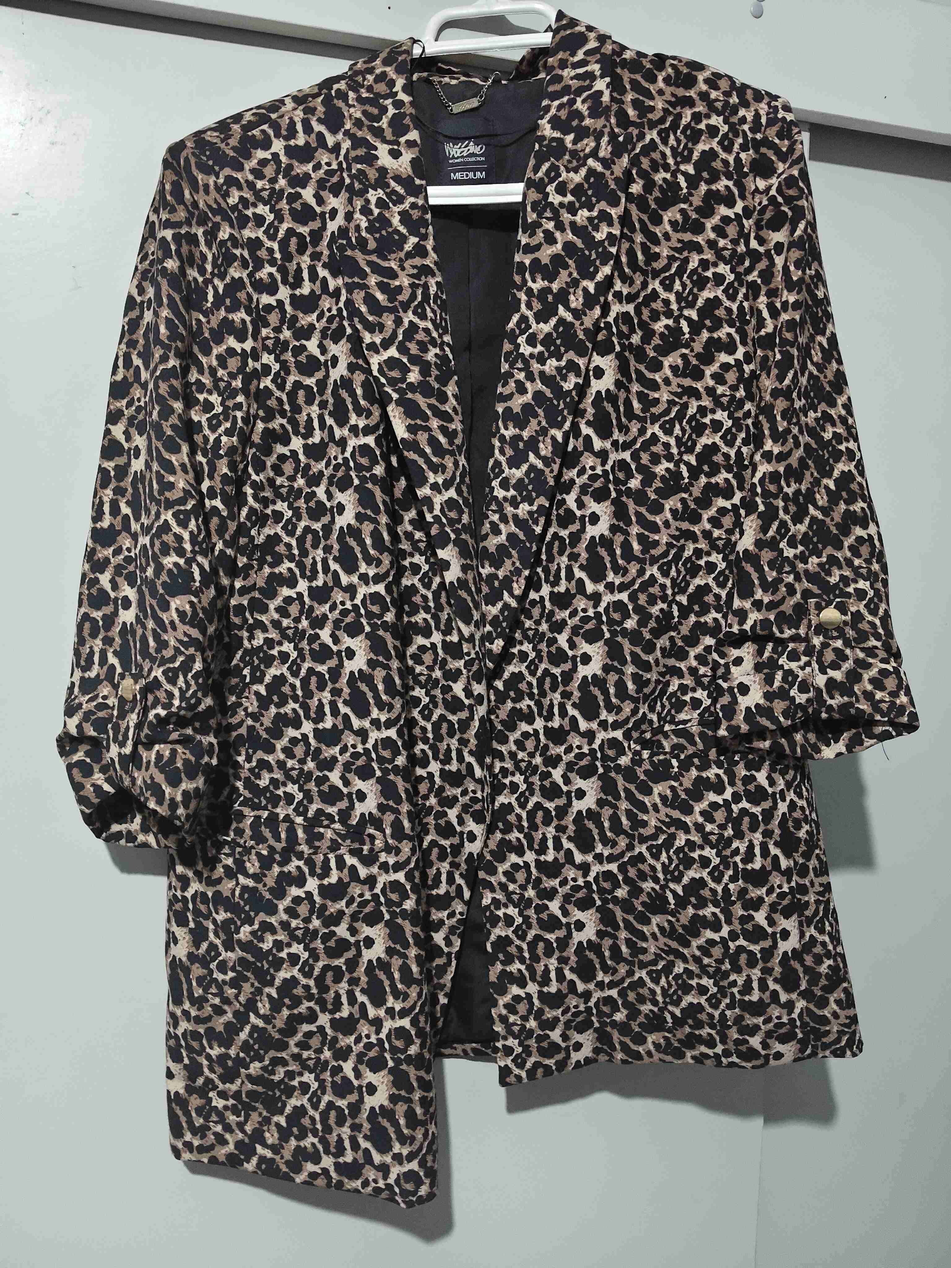 Blazer estampado leopardo