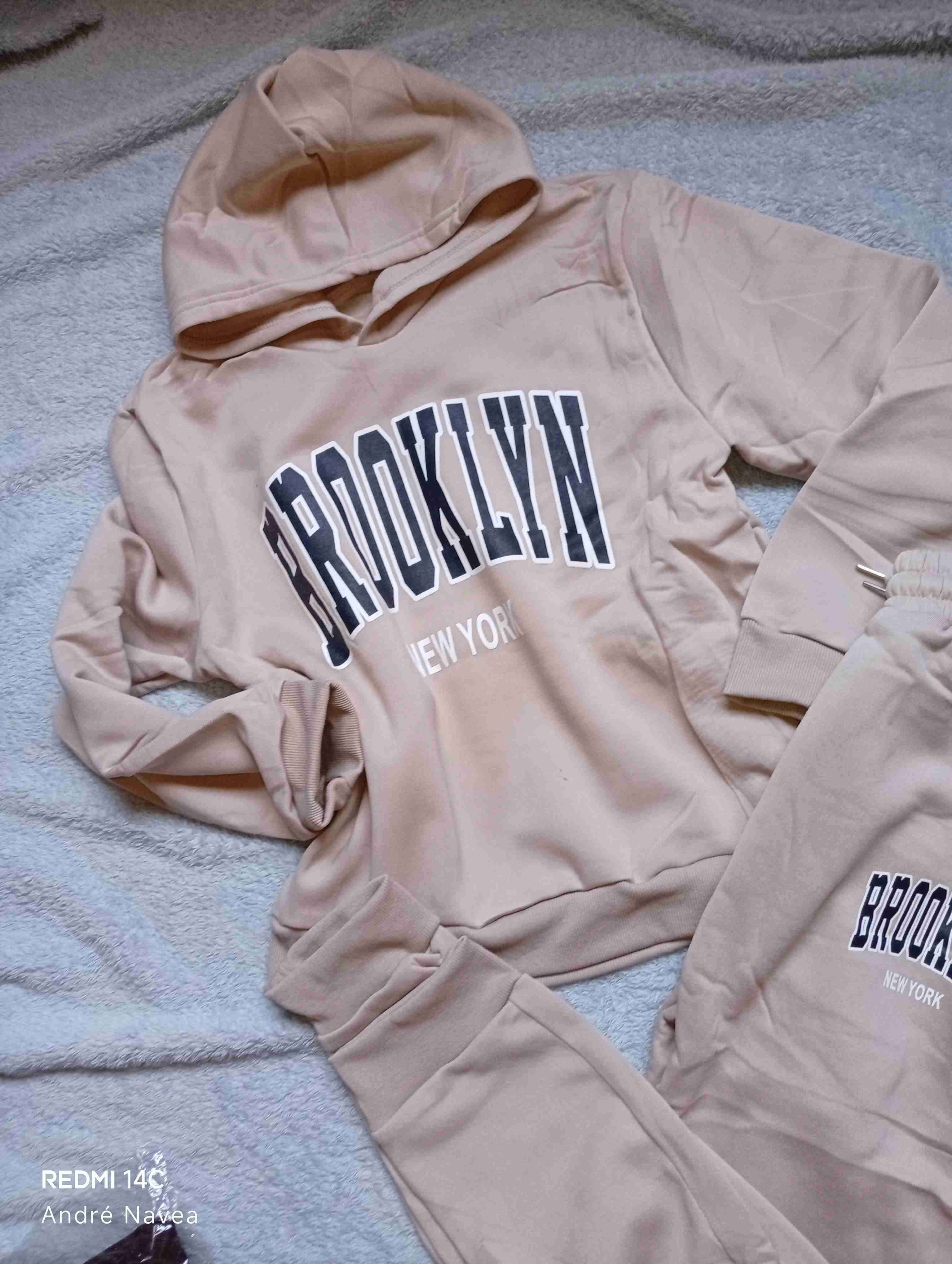 Conjunto polerón y pantalón Brooklyn - miniatura 3