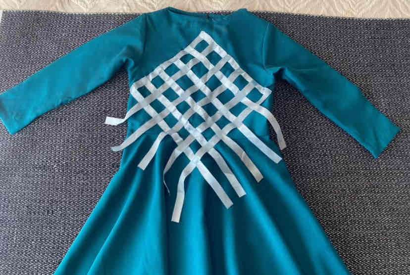 Traje chilote niña 5-6 años - miniatura 3