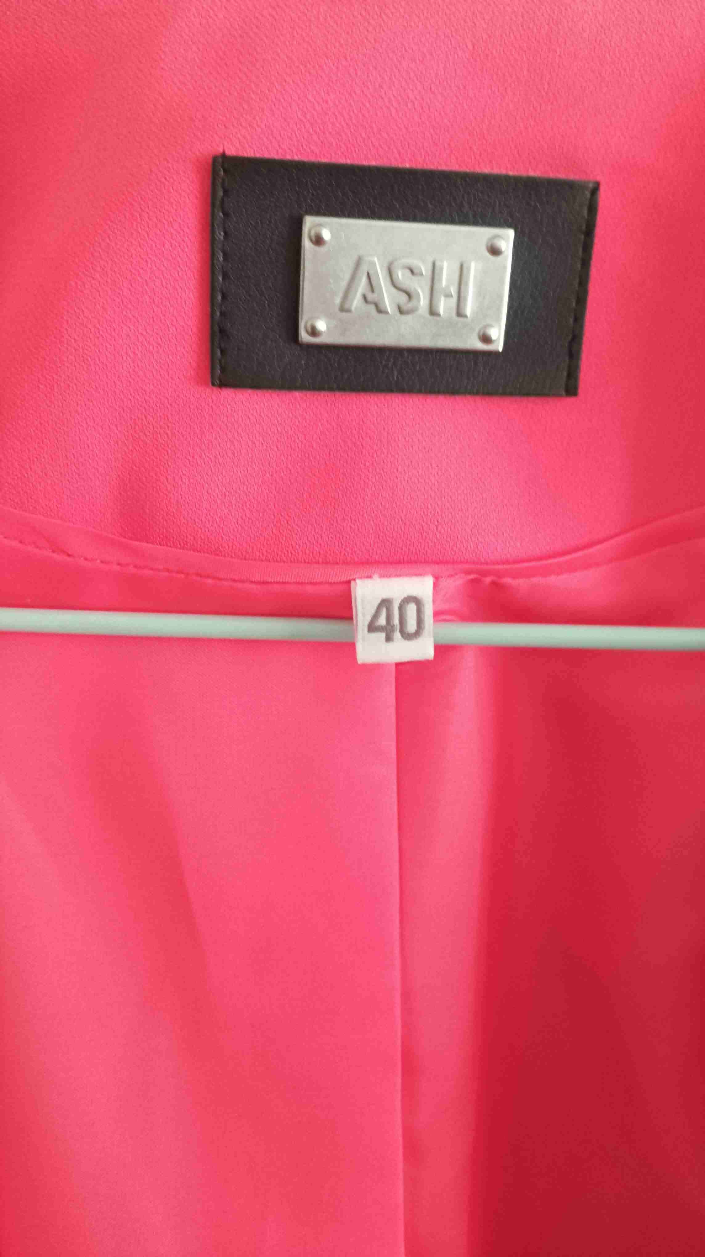 Chaqueta verde ribeteada - miniatura 3