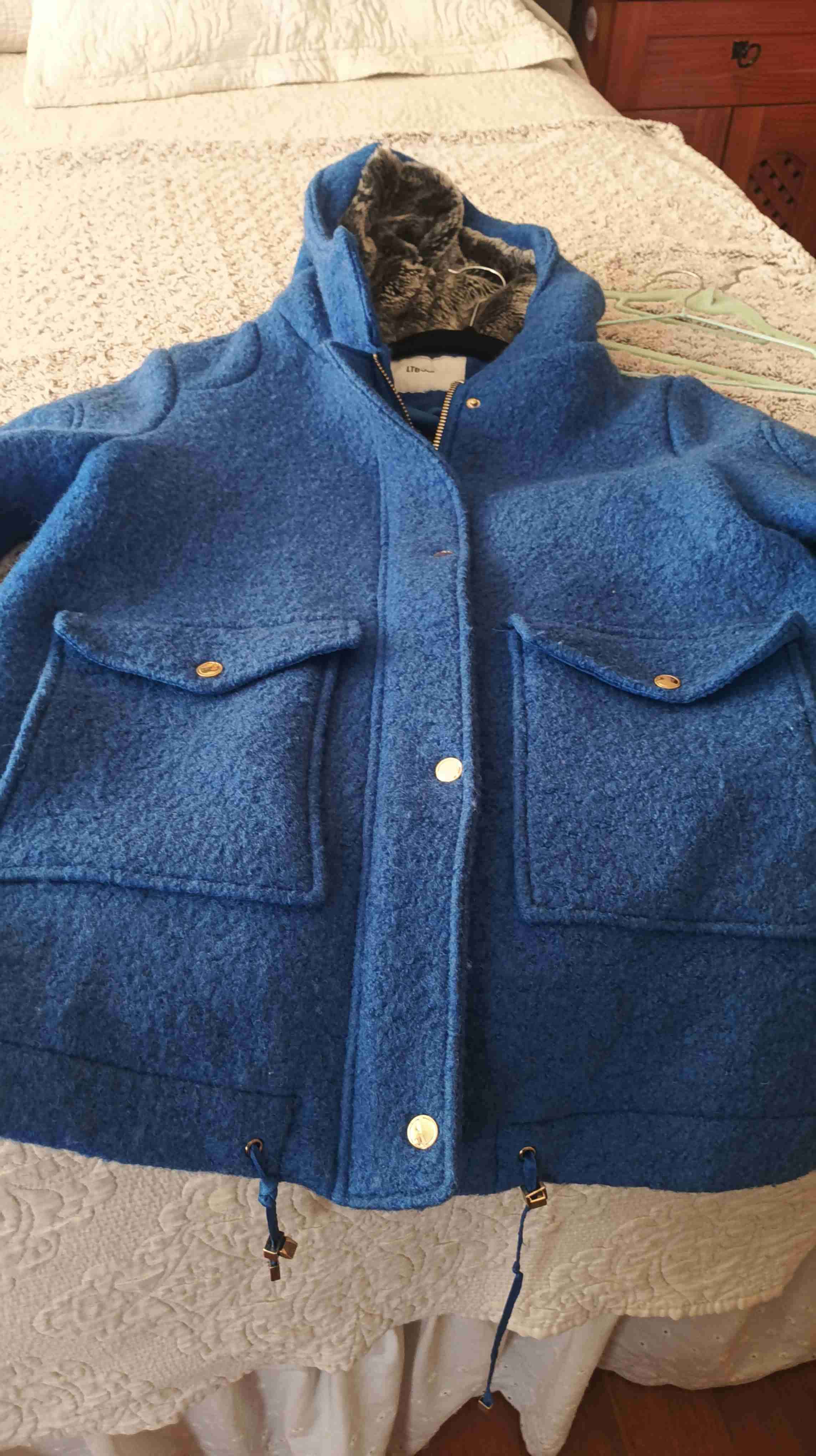 Chaqueta verde ribeteada - miniatura 6