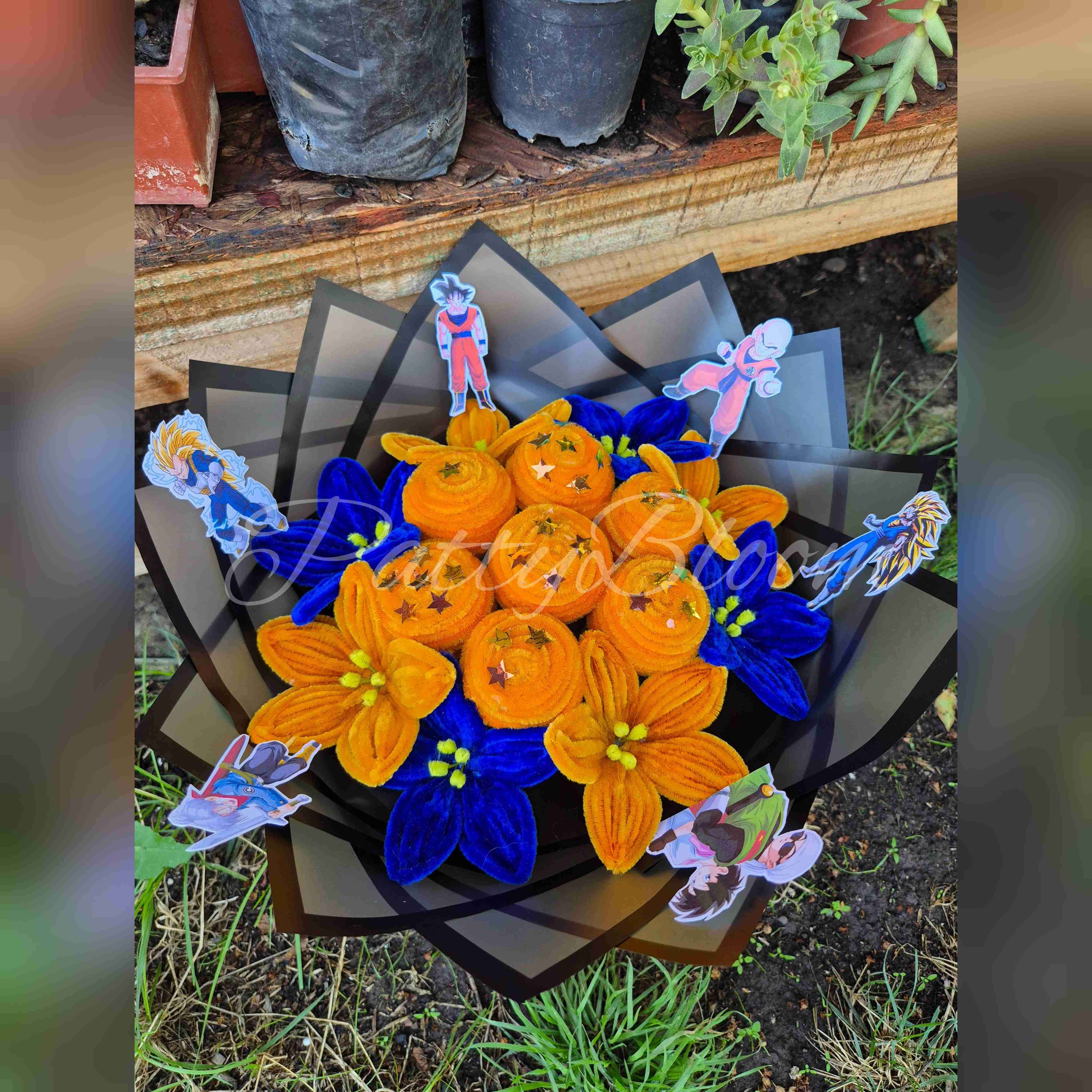Ramo de flores temático DragonBall - miniatura 3