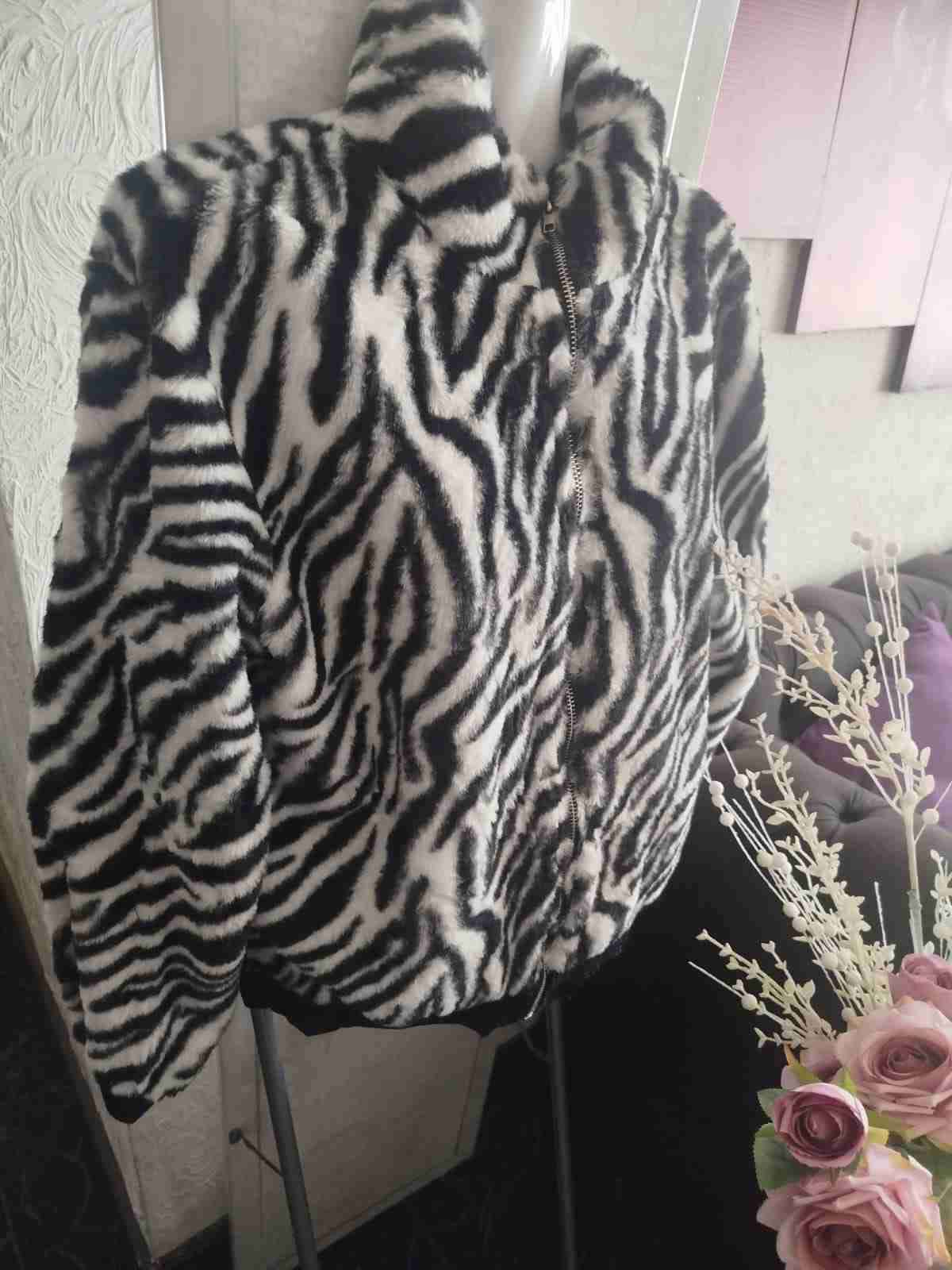 Chaqueta estampado cebra - miniatura 2