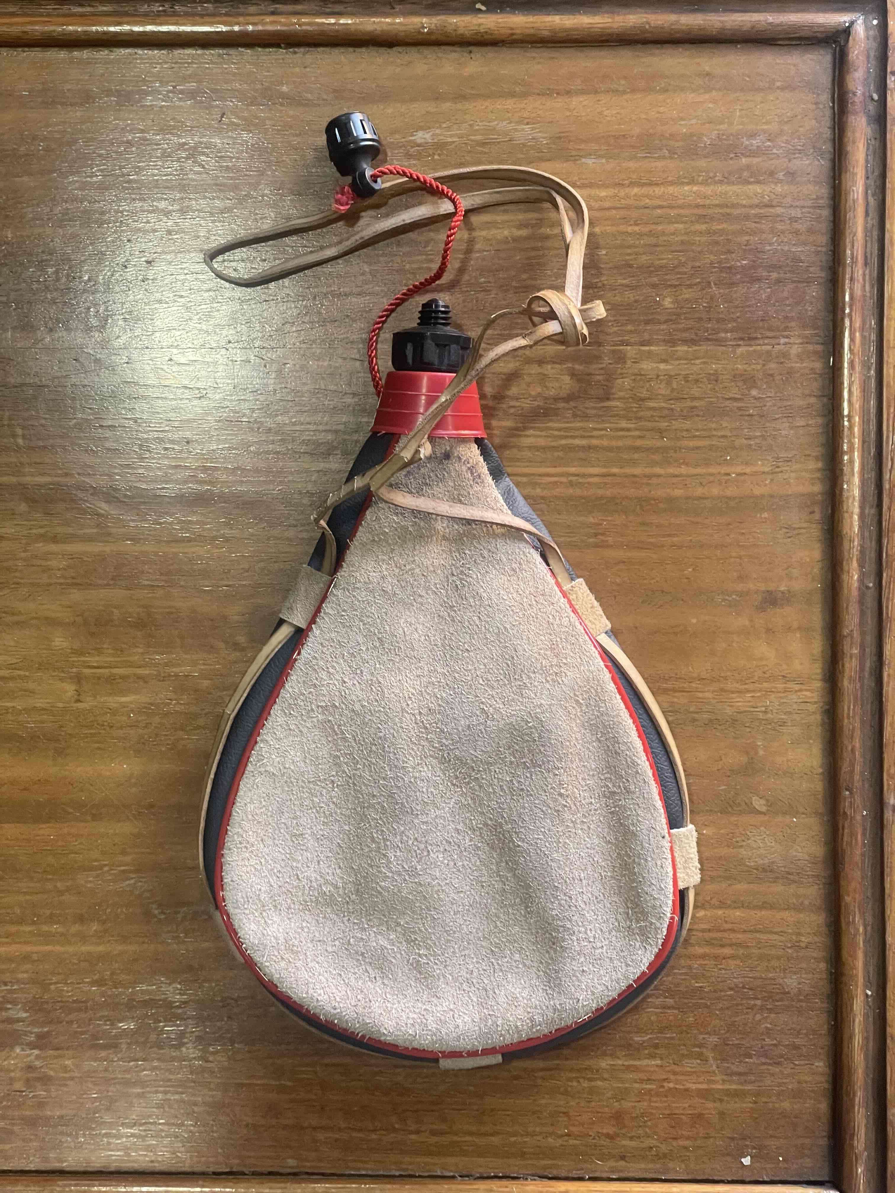 Bota de vino Laken 1 litro - miniatura 2