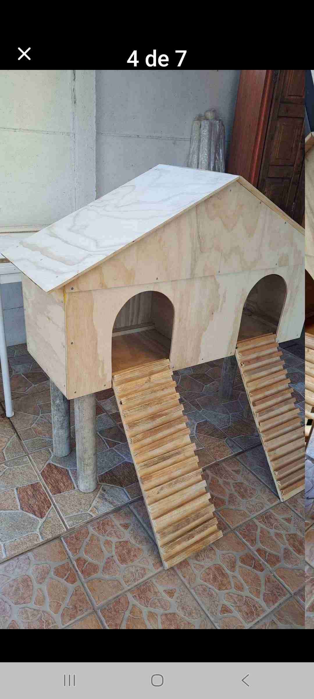 Gallinero para poner huevos y dormir