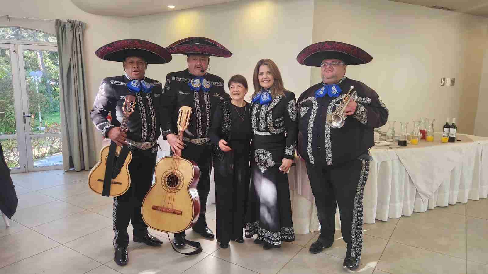 Servicio de Mariachi Azteca Show - miniatura 5