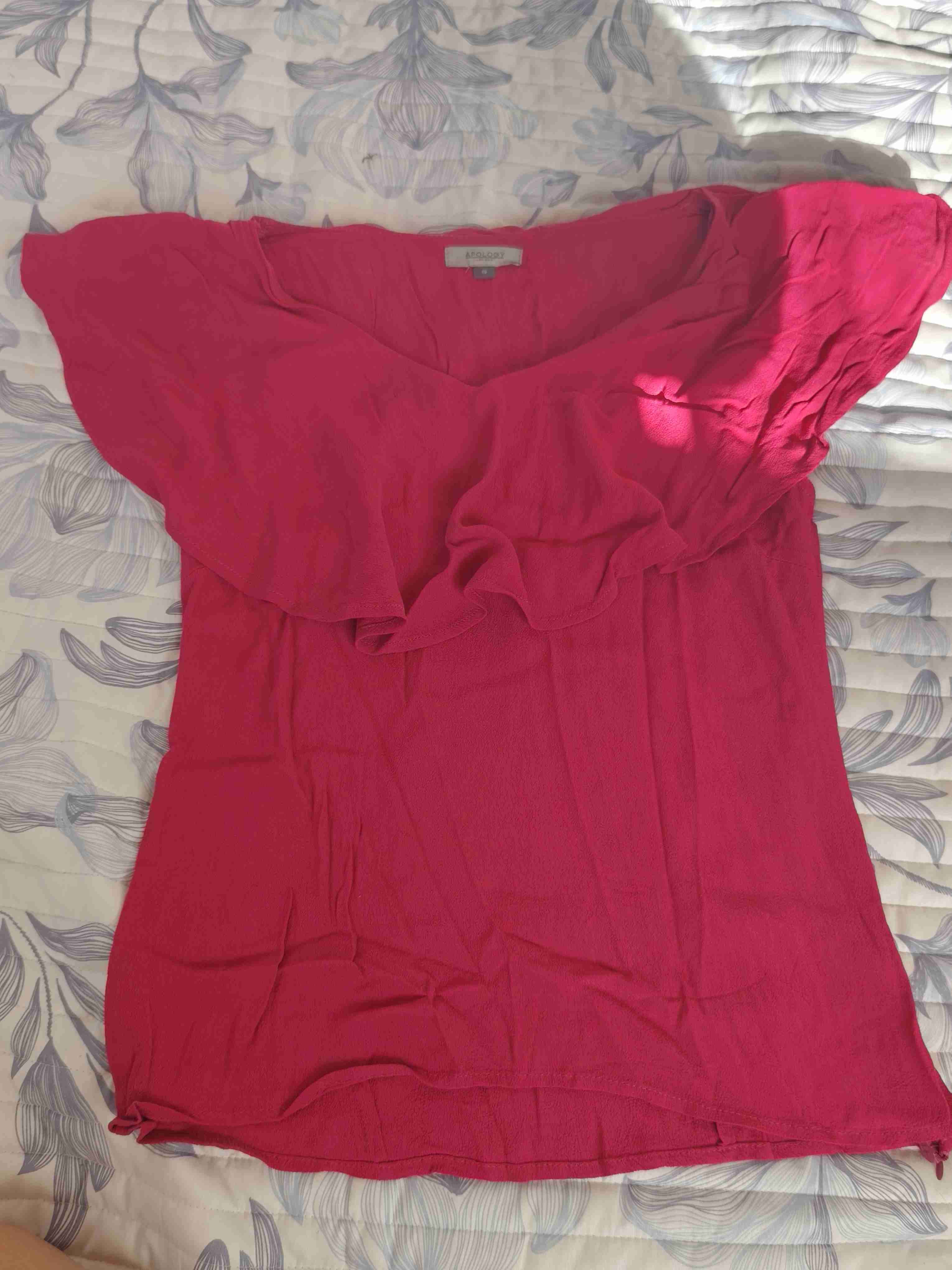 Blusa fucsia sin mangas