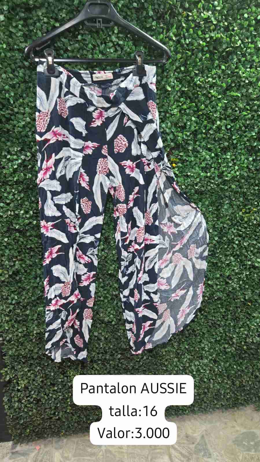 Lote de poleras chicas variadas - miniatura 3