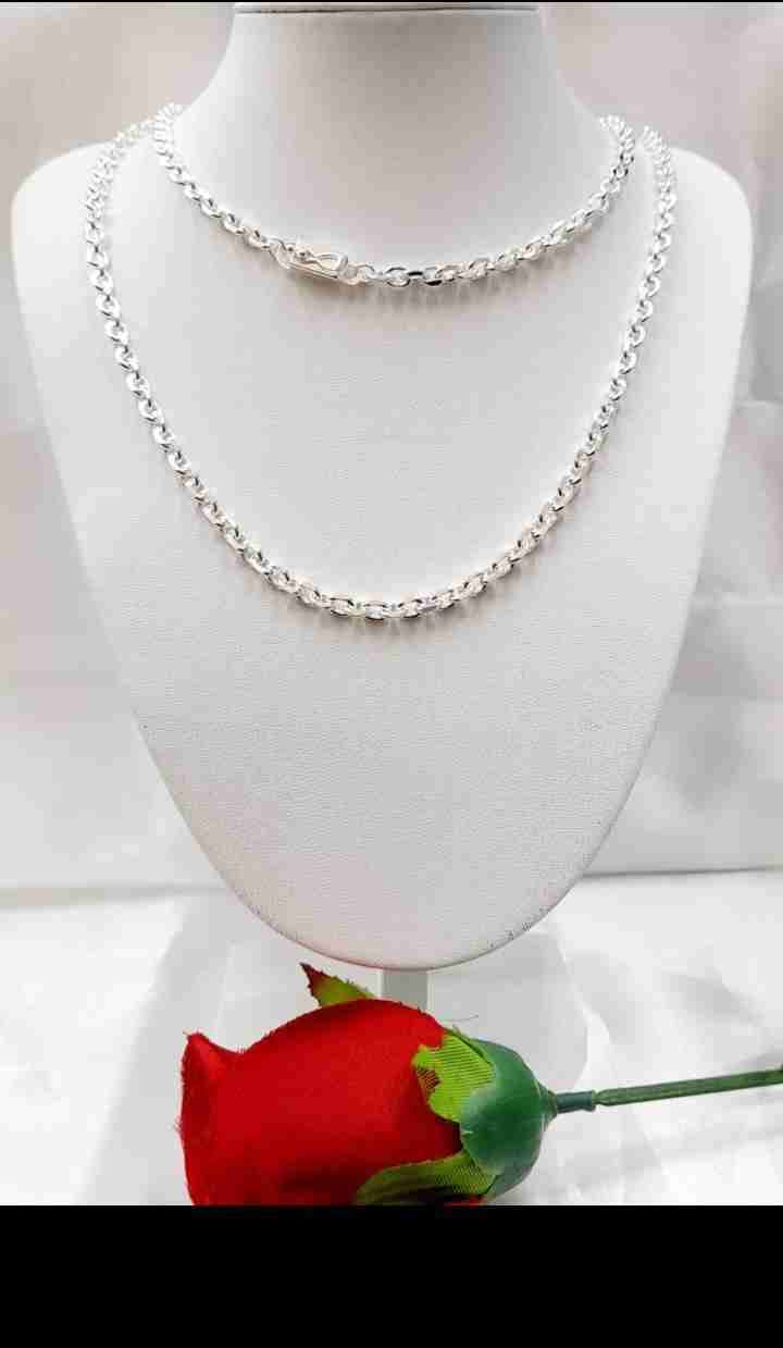 Cadena de plata brasileña