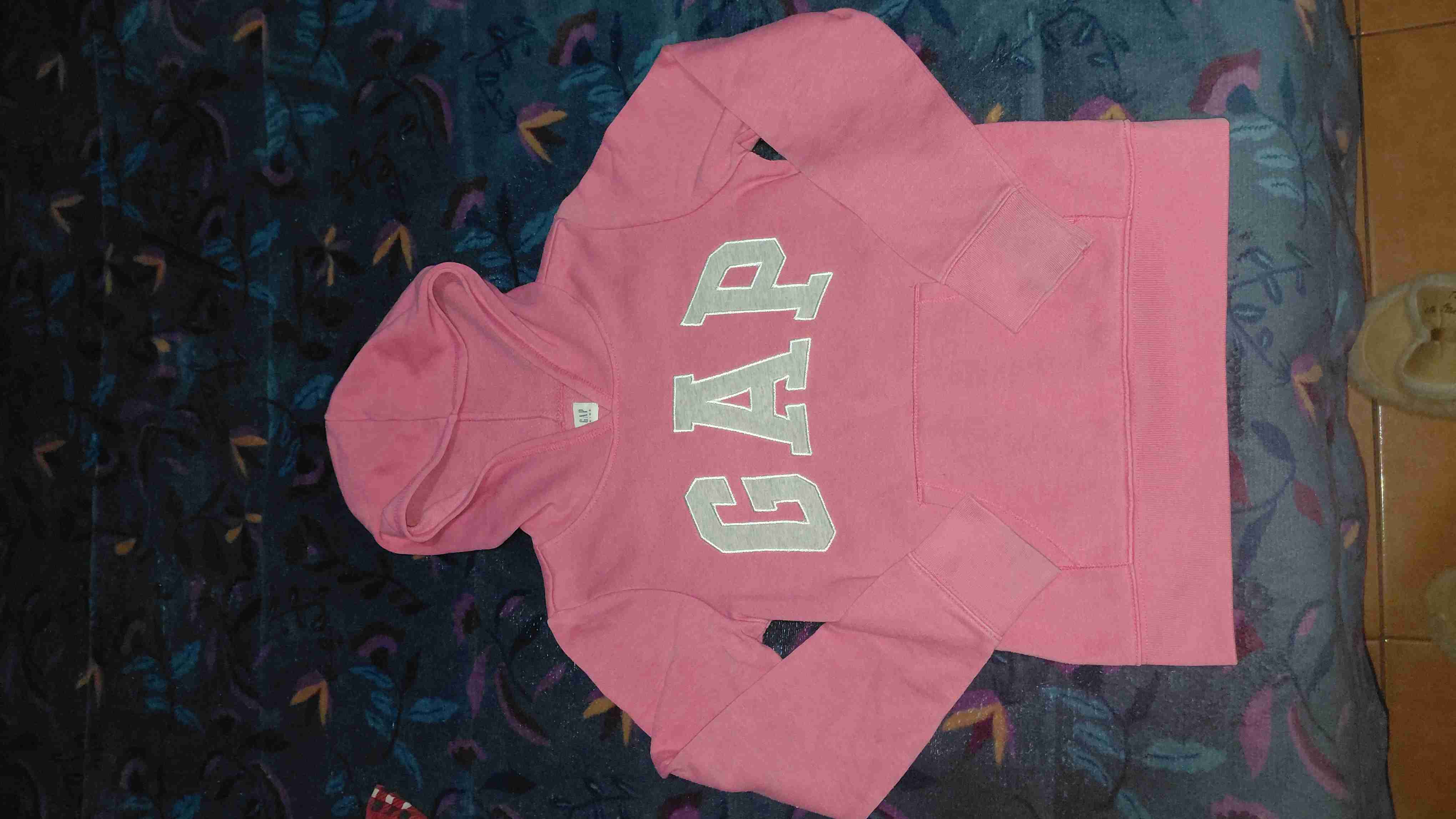 Chaqueta peluda rosada con capucha - miniatura 6