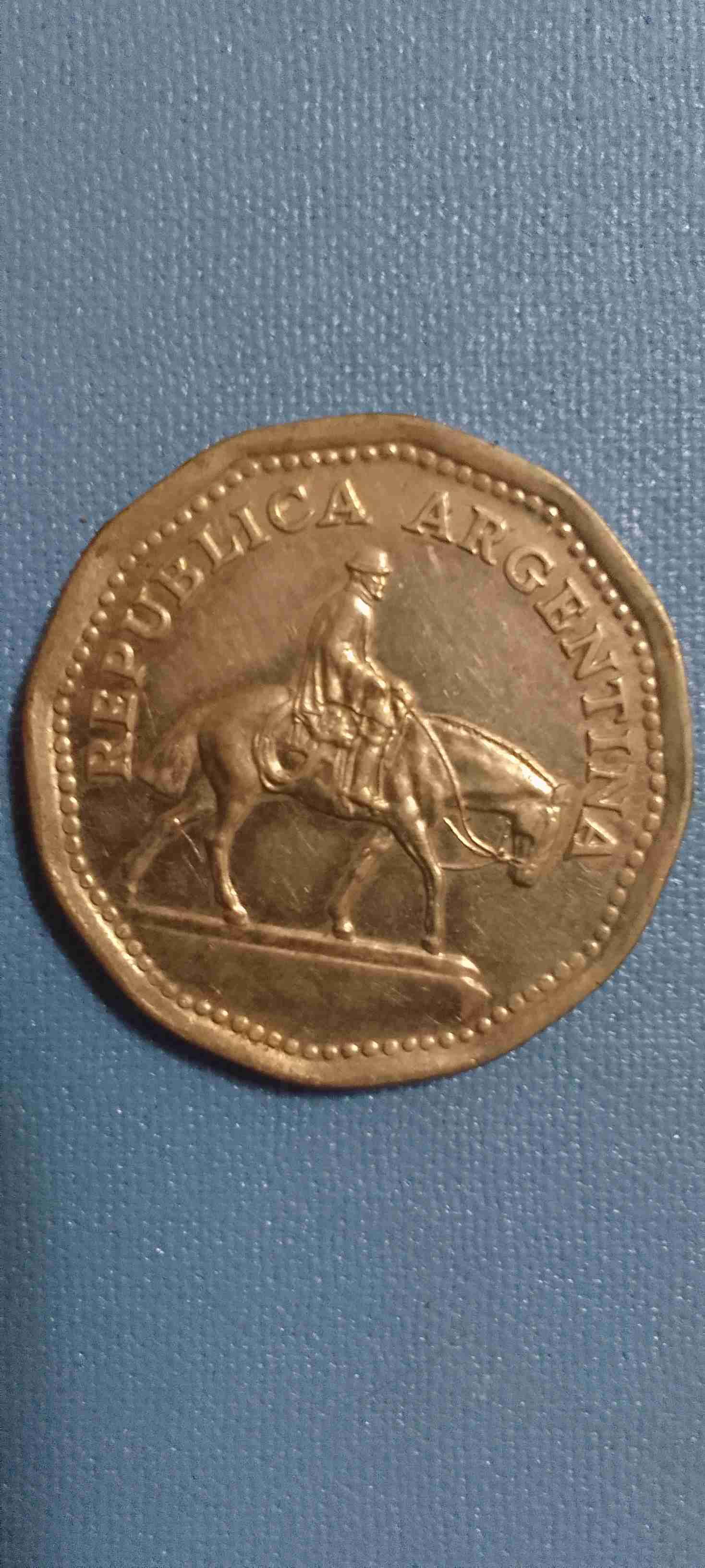 Moneda antigua República Argentina 10 pesos 1964