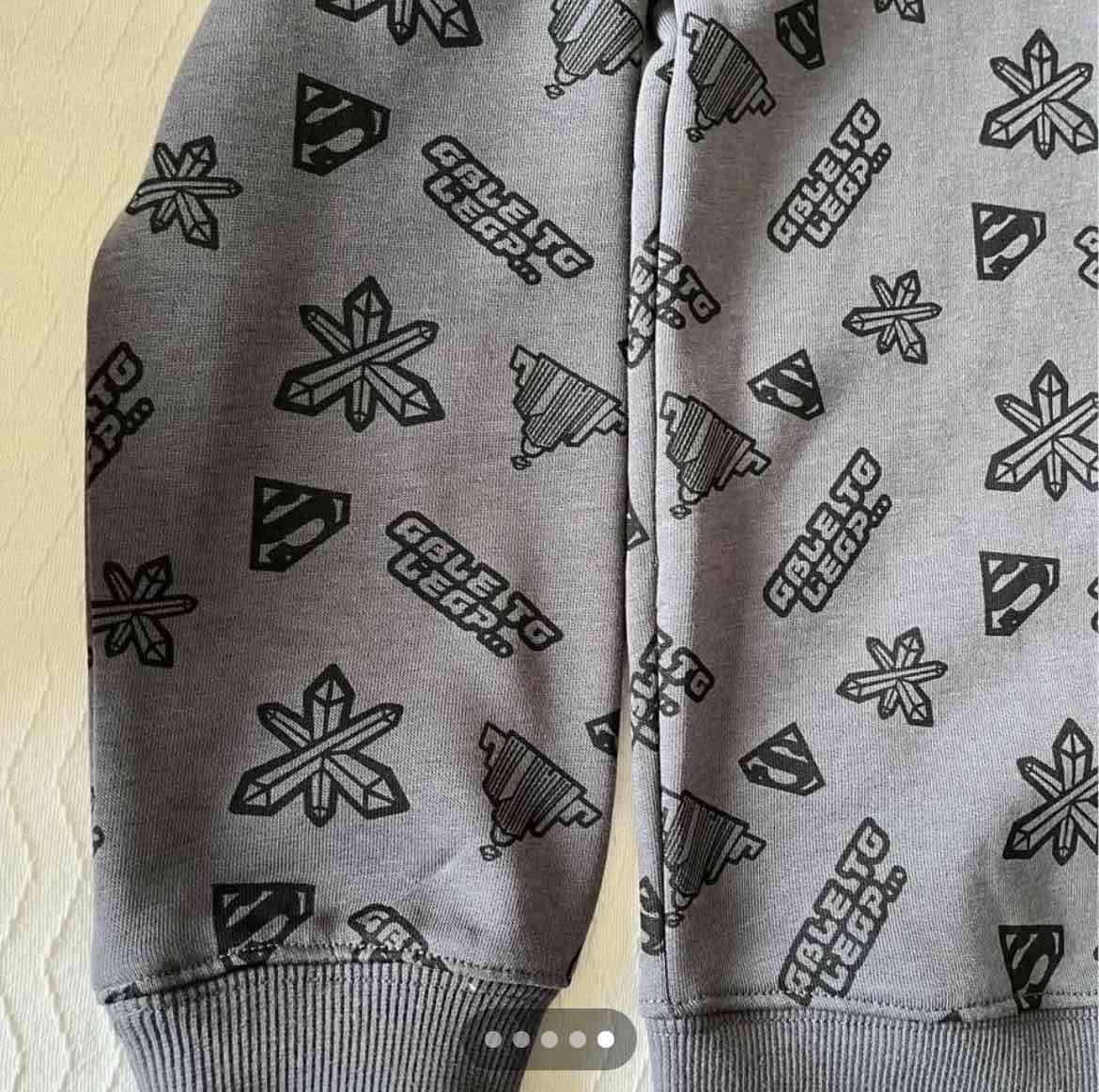 Polerón gris Superman HyM talla 16 - miniatura 4