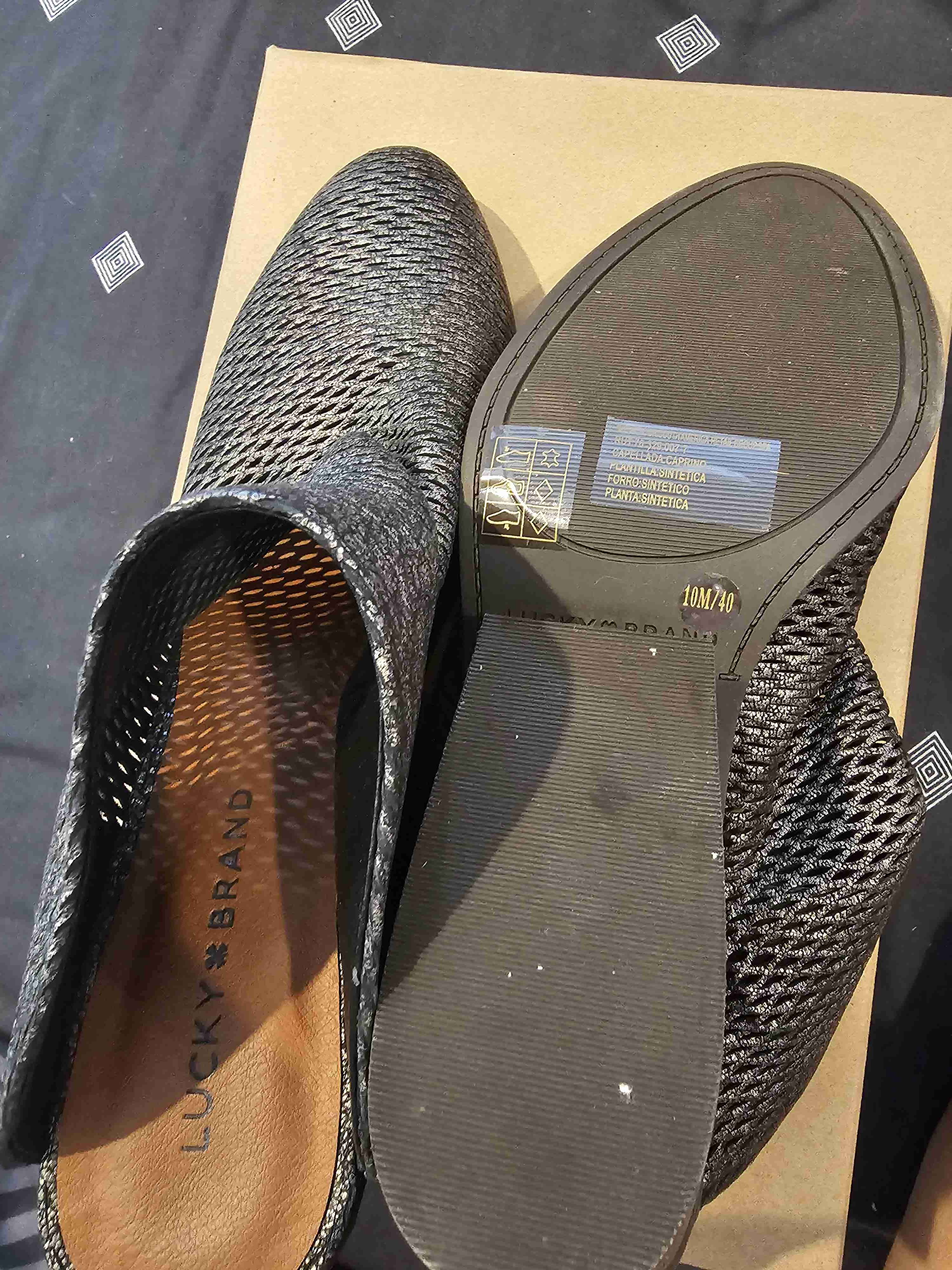 Botines negros texturizados lucky brand - miniatura 5