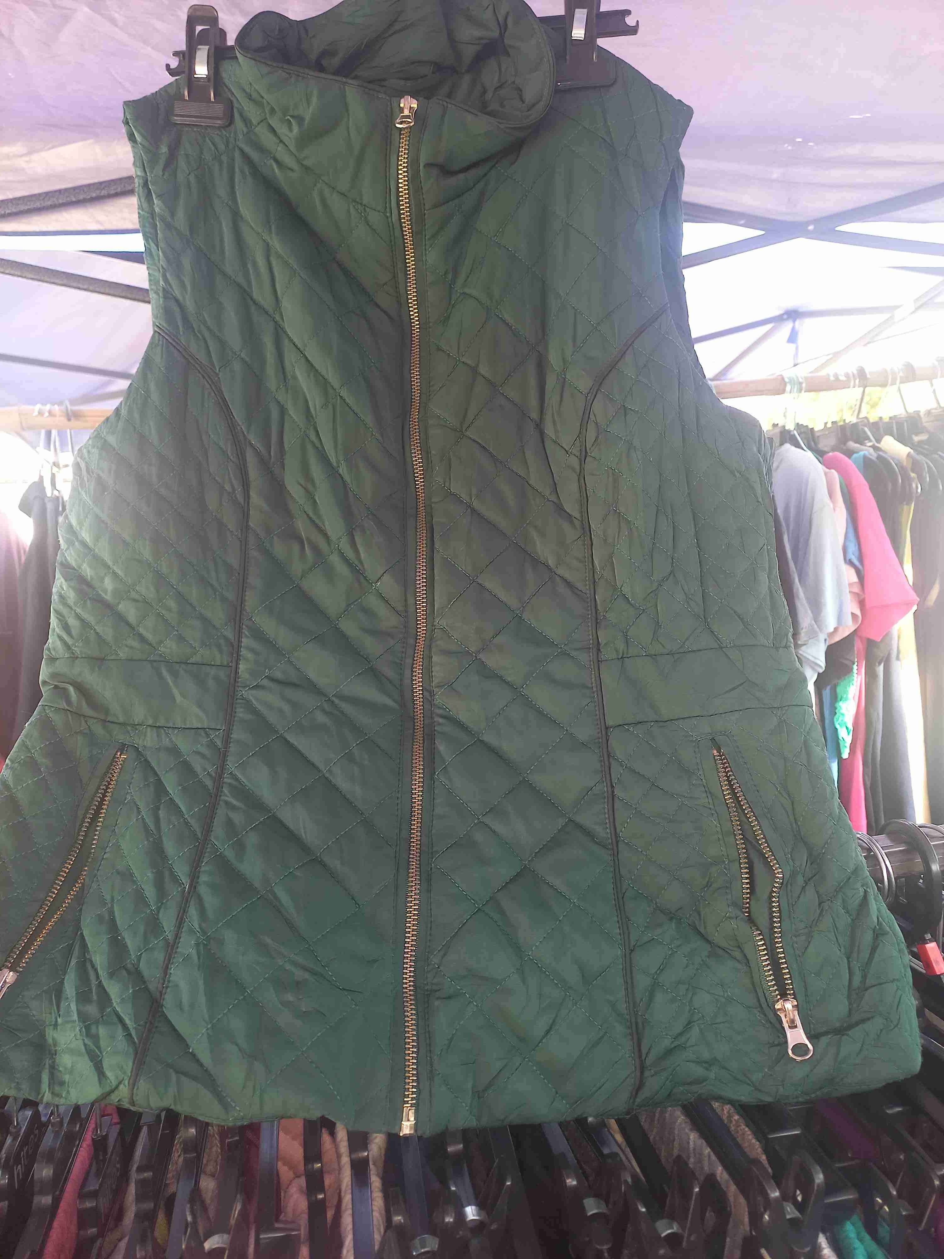 Casacas sin mangas americanas - miniatura 3