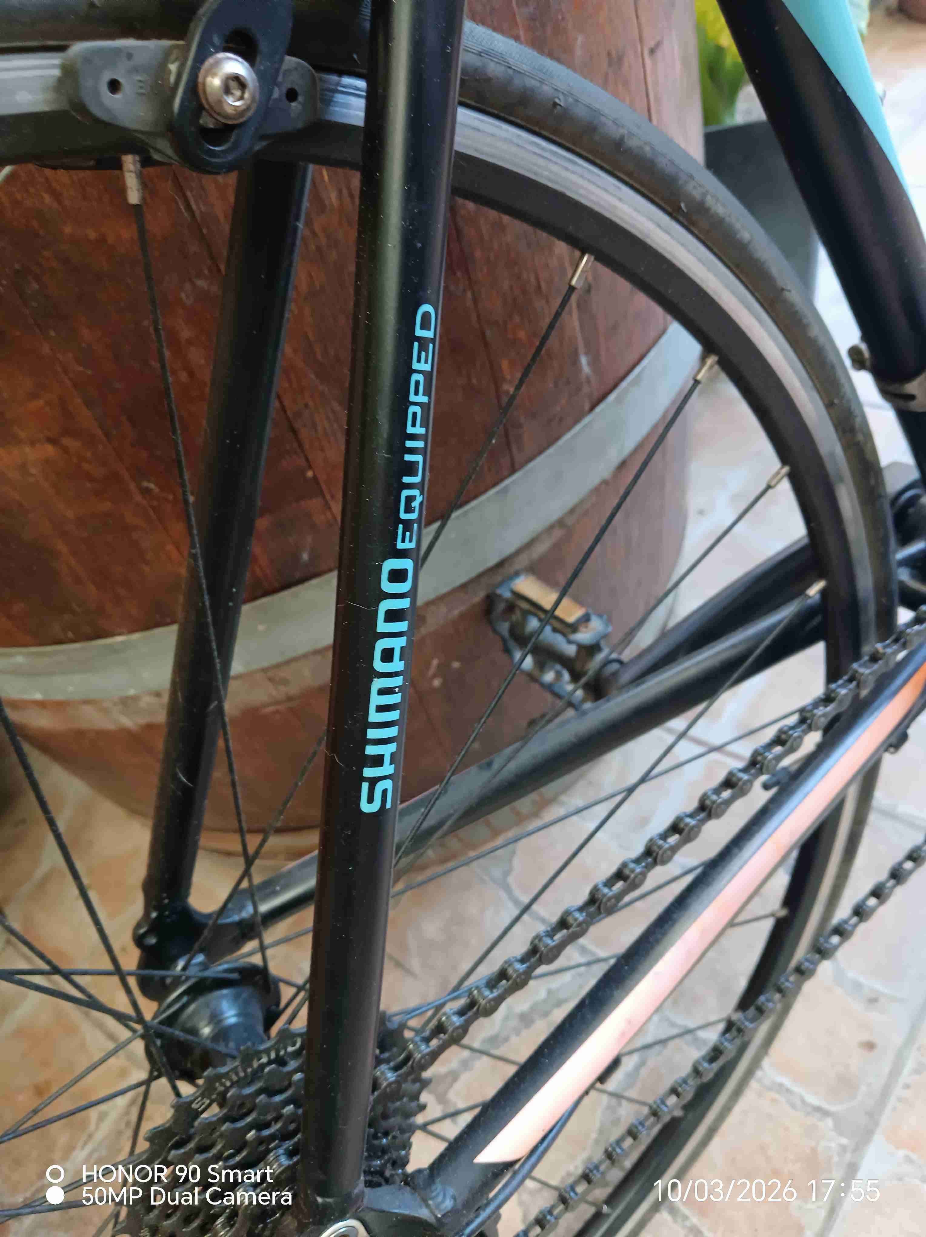 Bicicleta ruta Shimano equipada - 3