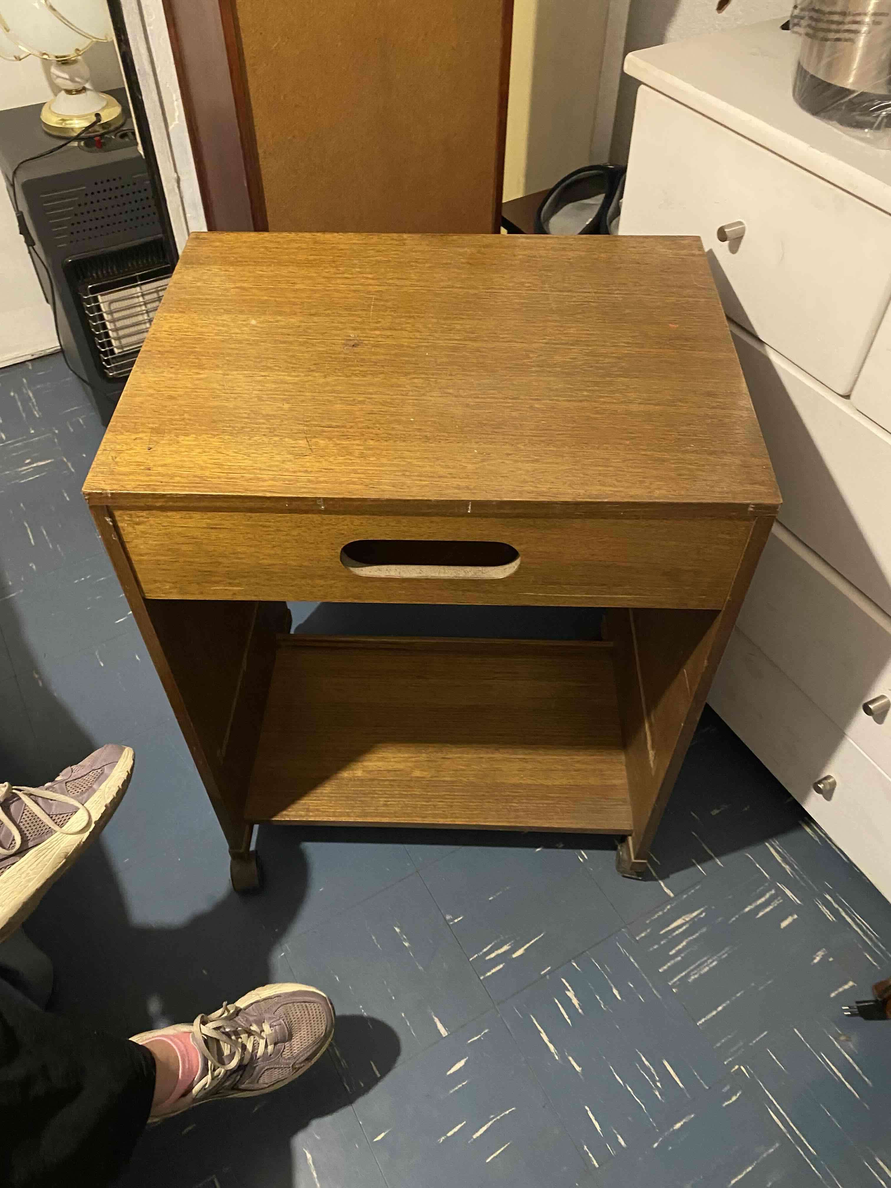 Mueble de computador - miniatura 3