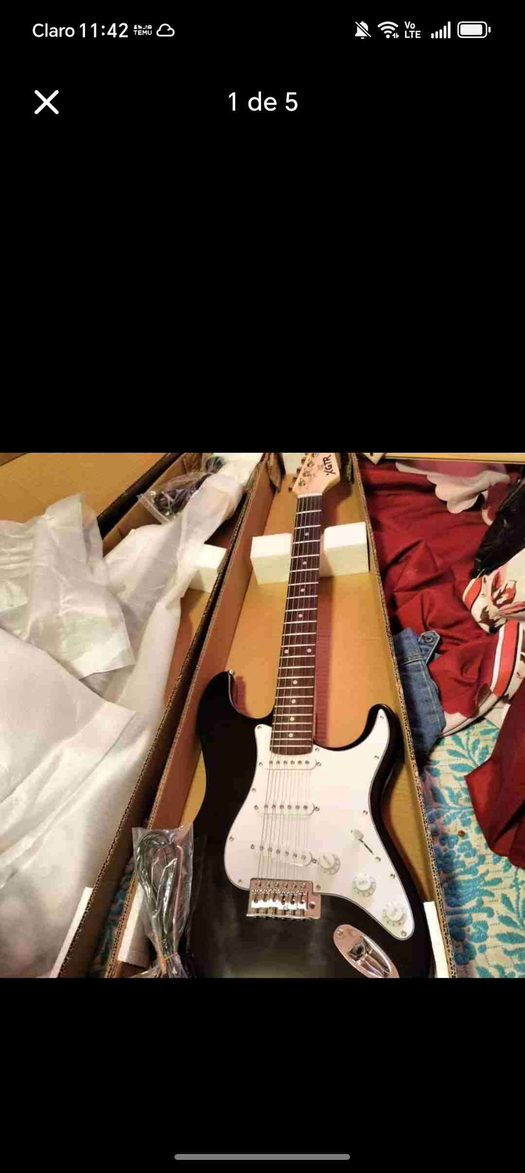 Guitarra eléctrica negra nueva - miniatura 3