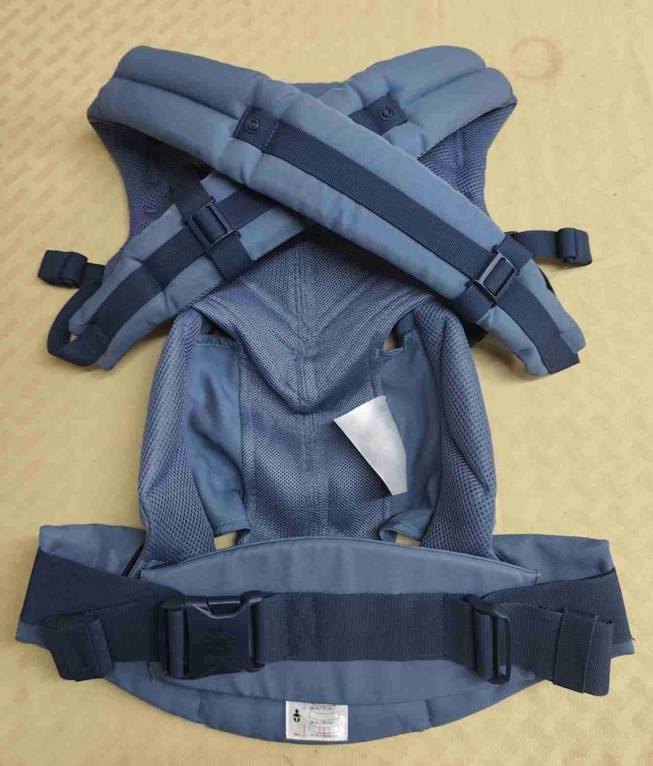 Portabebés Ergobaby azul - miniatura 3