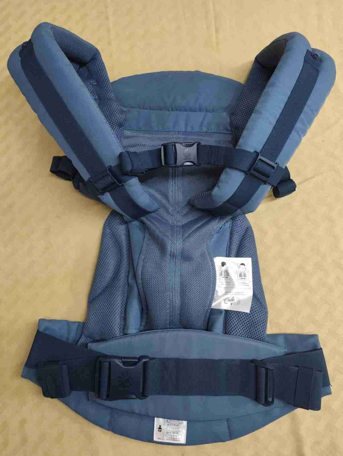 Portabebés Ergobaby azul - miniatura 4