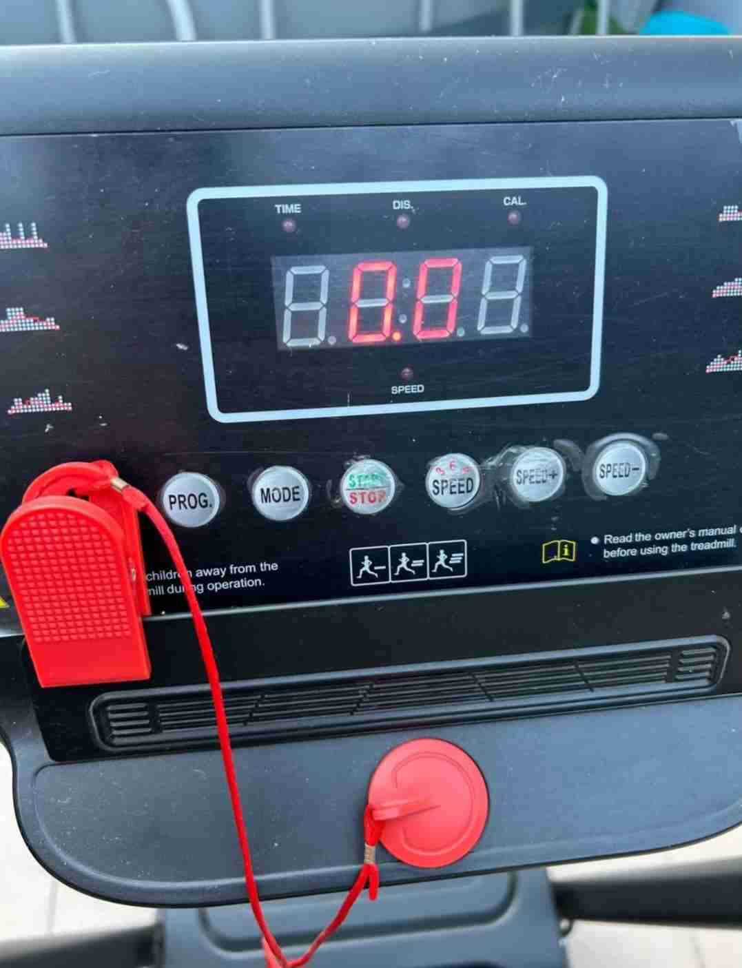 Trotadora eléctrica E100 Ultimate Fitness - 4