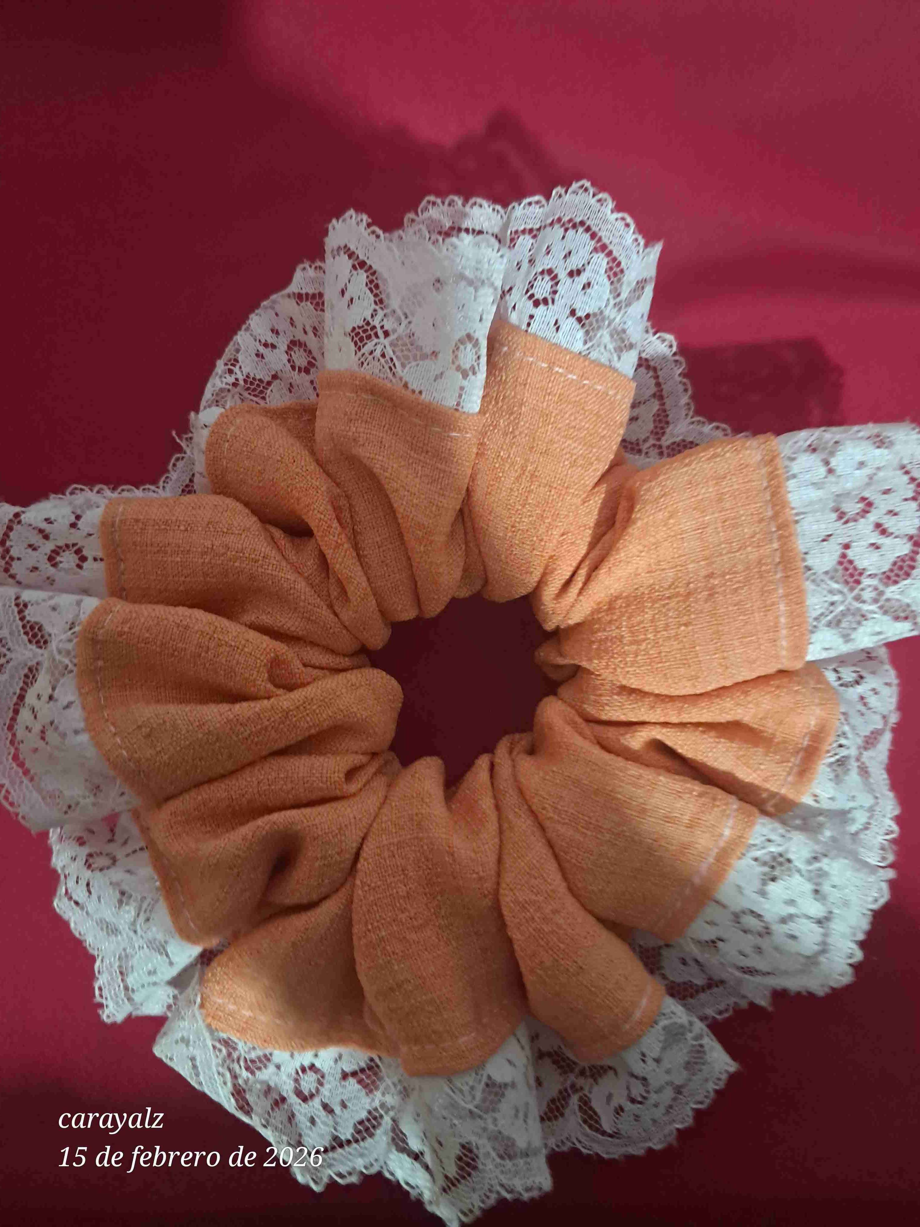 Crespón de encaje naranja