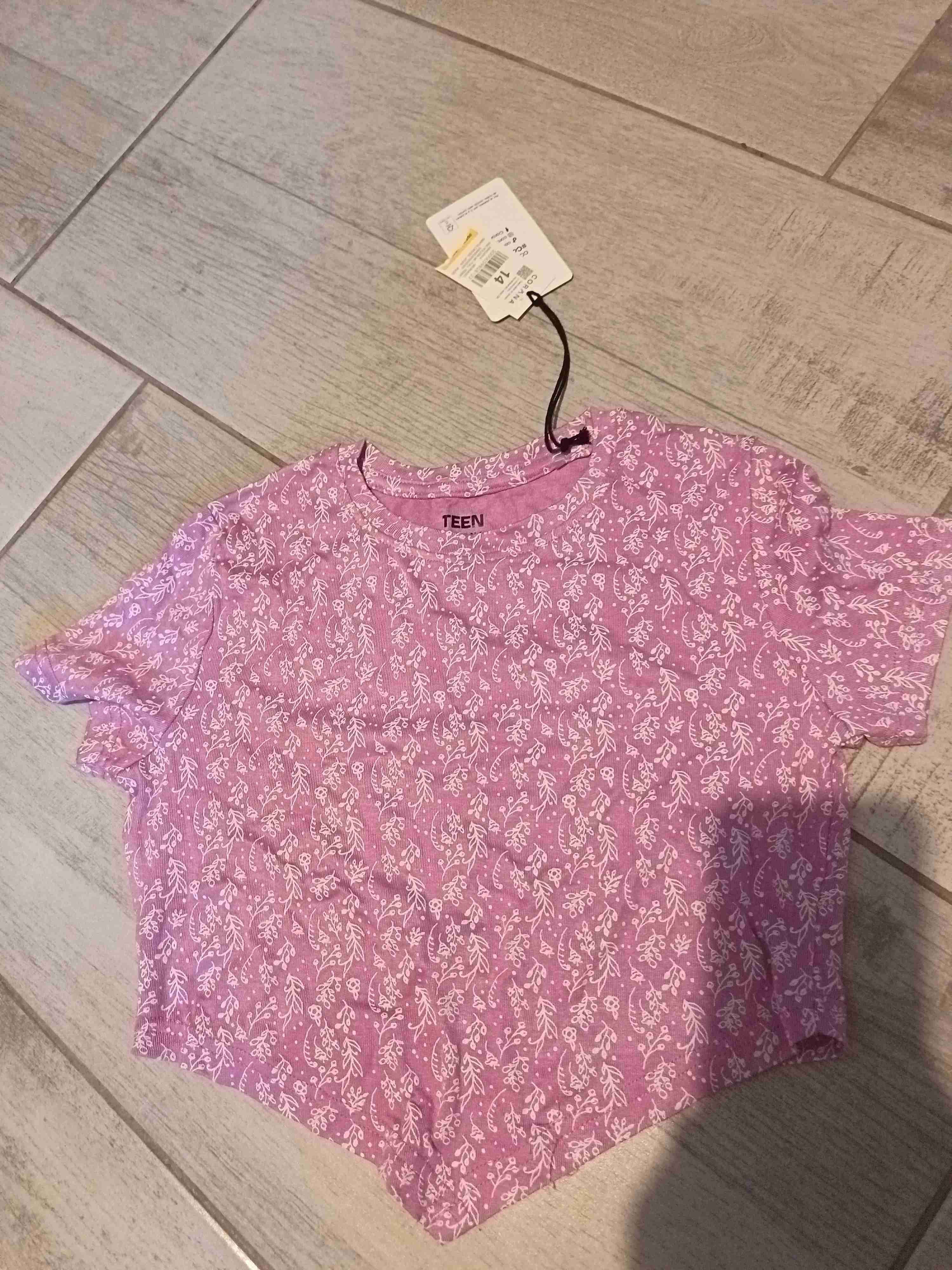 Polera lila estampada