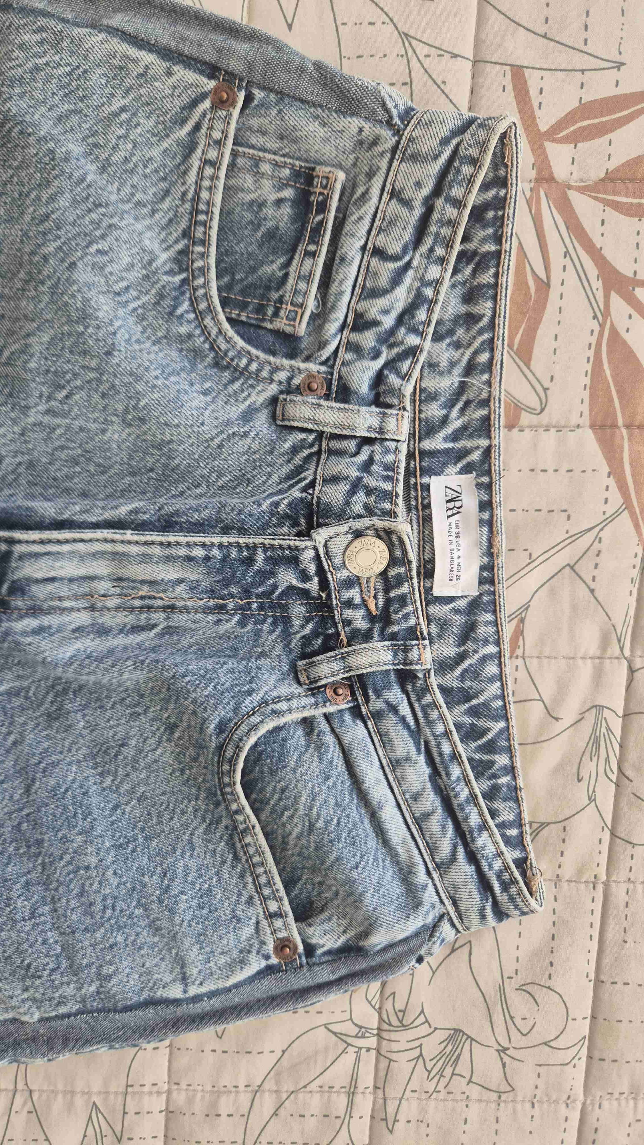 Jeans clásicos azul ZARA