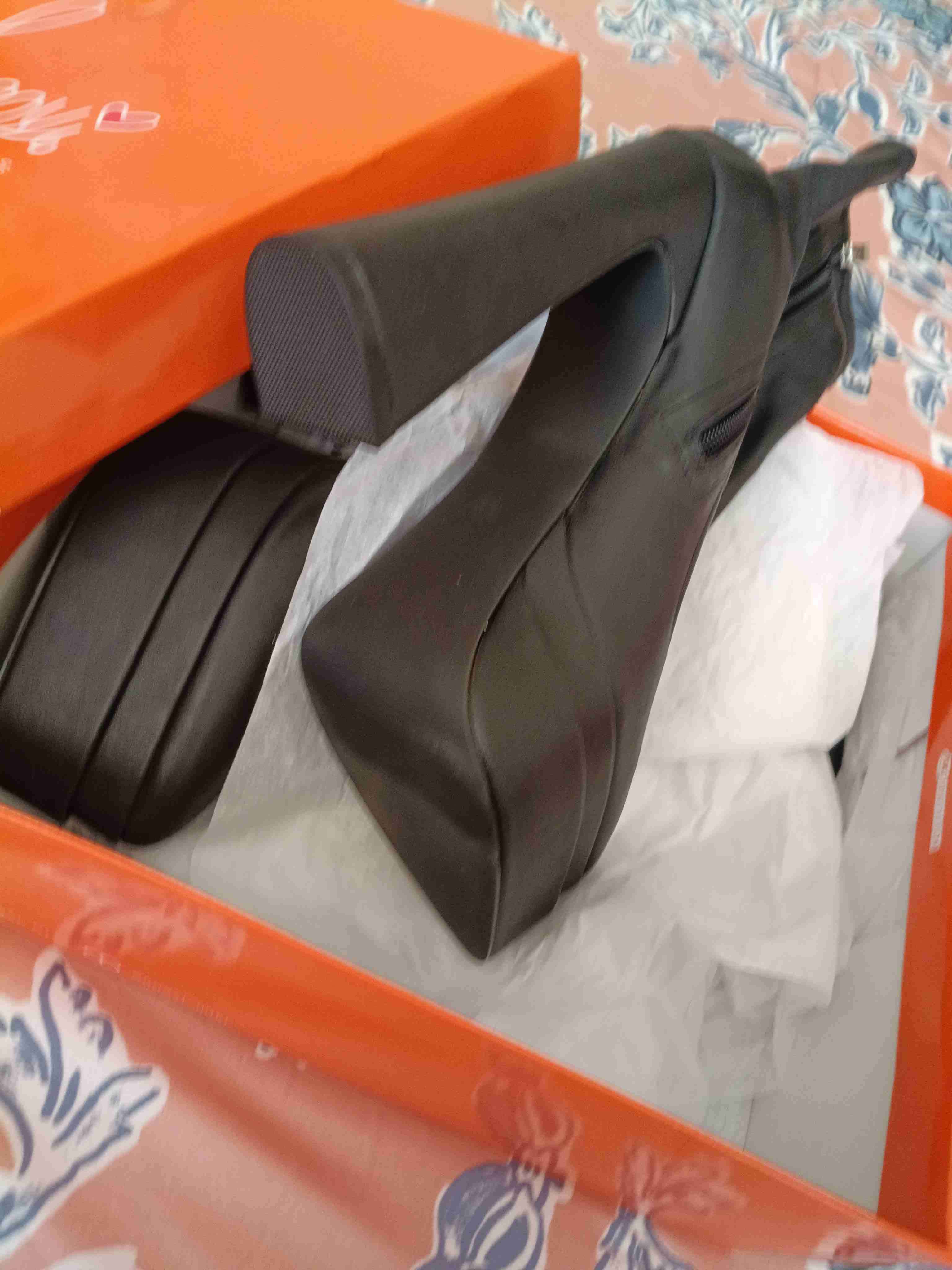 Botines negros con taco alto - miniatura 3