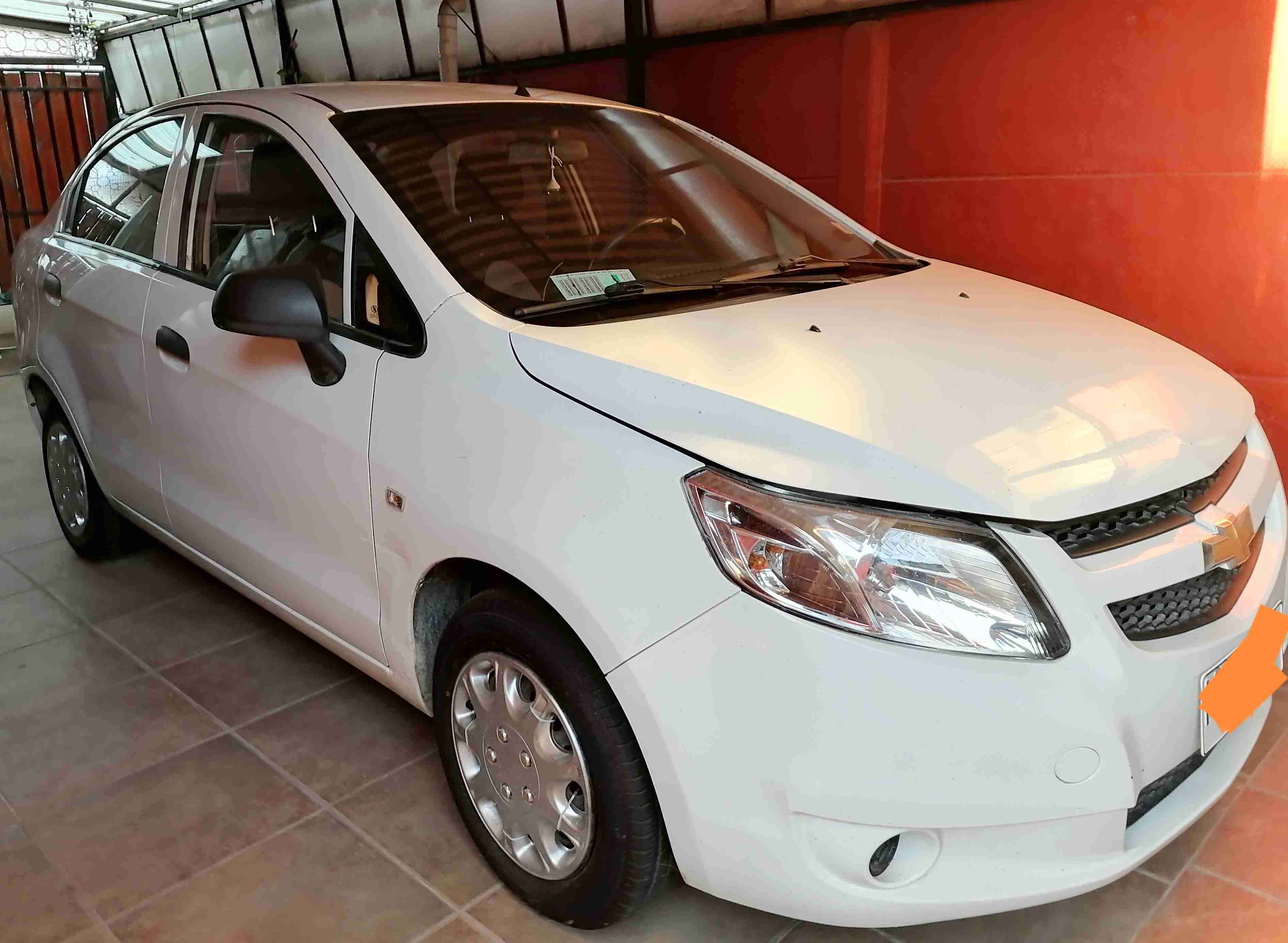 Auto Chevrolet Blanco 2015 - miniatura 2