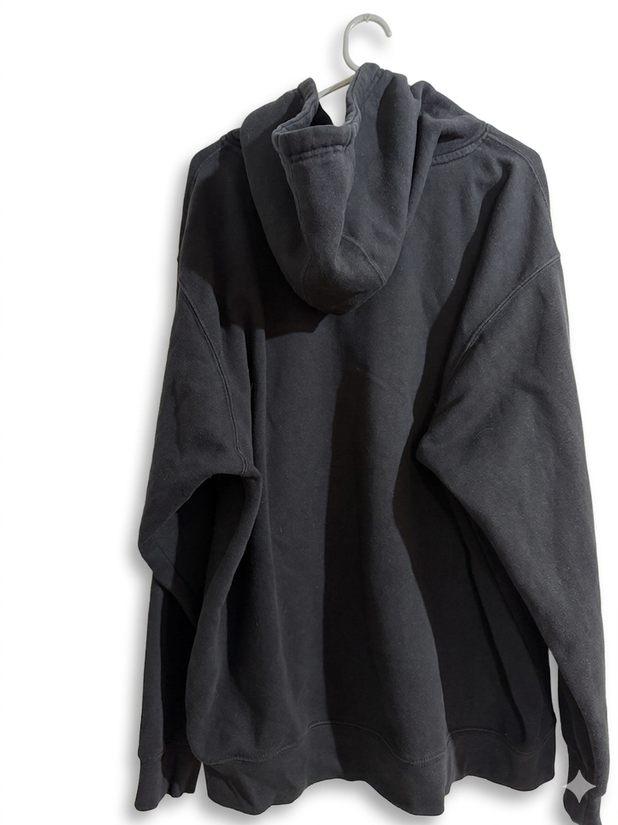 Polerón negro con capucha - miniatura 2