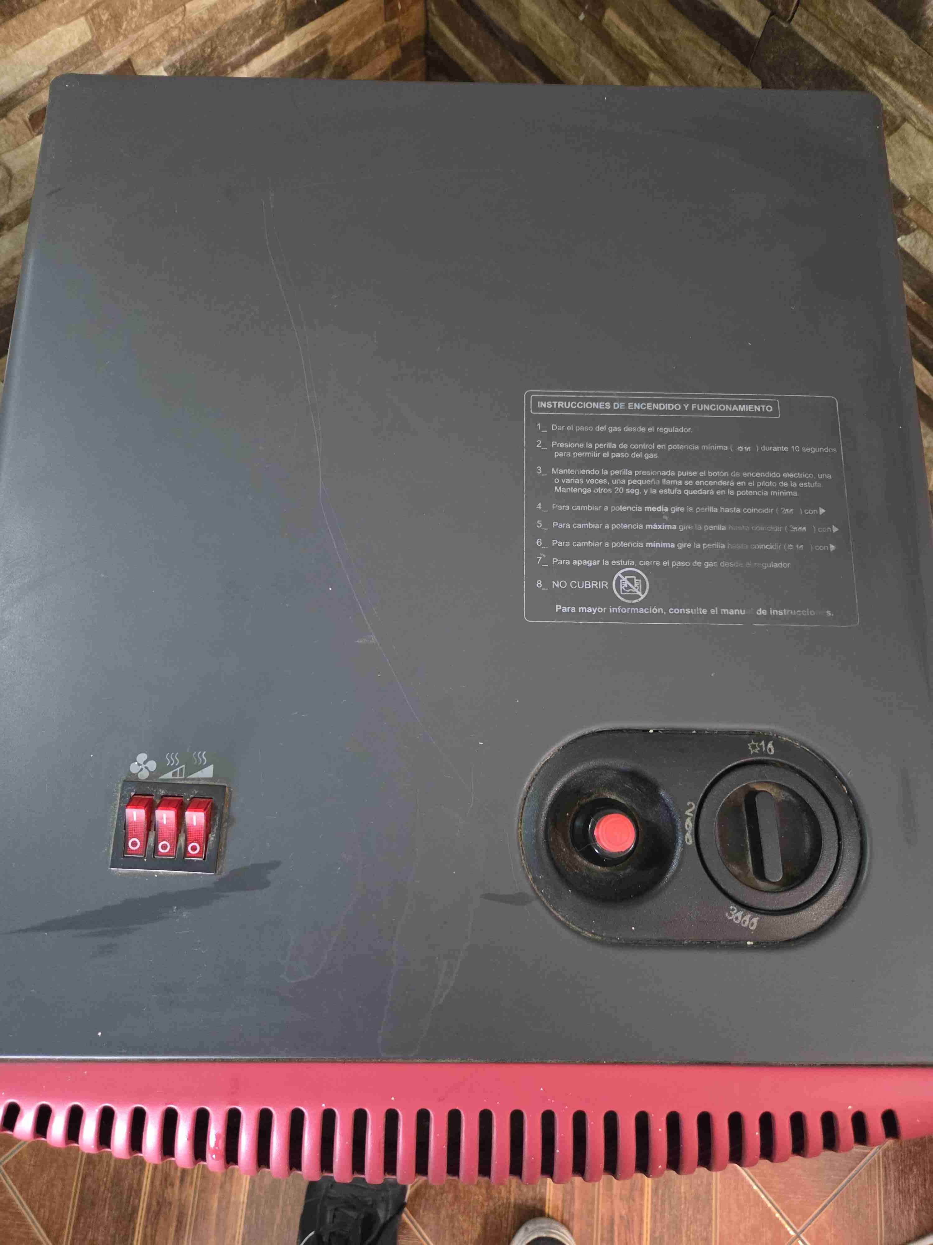 Calefactor Toyotomi rojo - 2