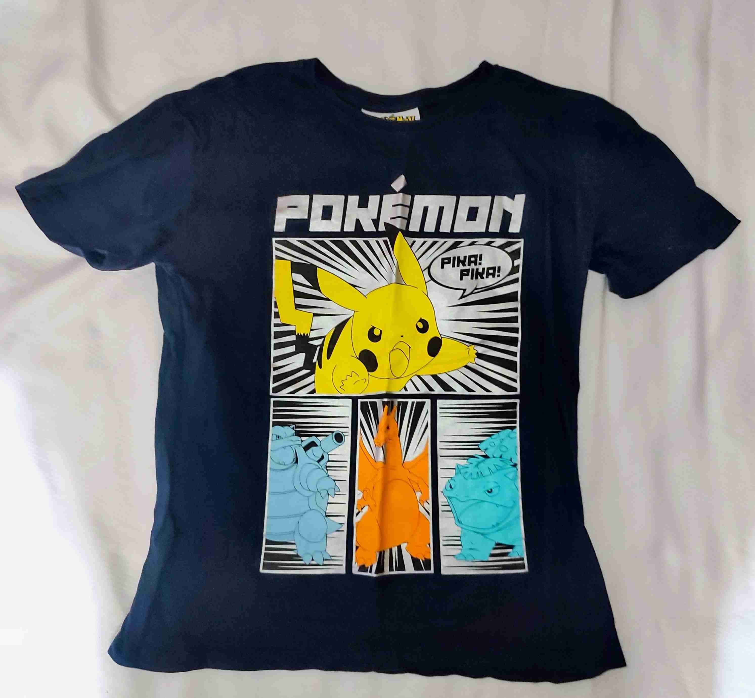 Polera Pokémon Pikachu azul