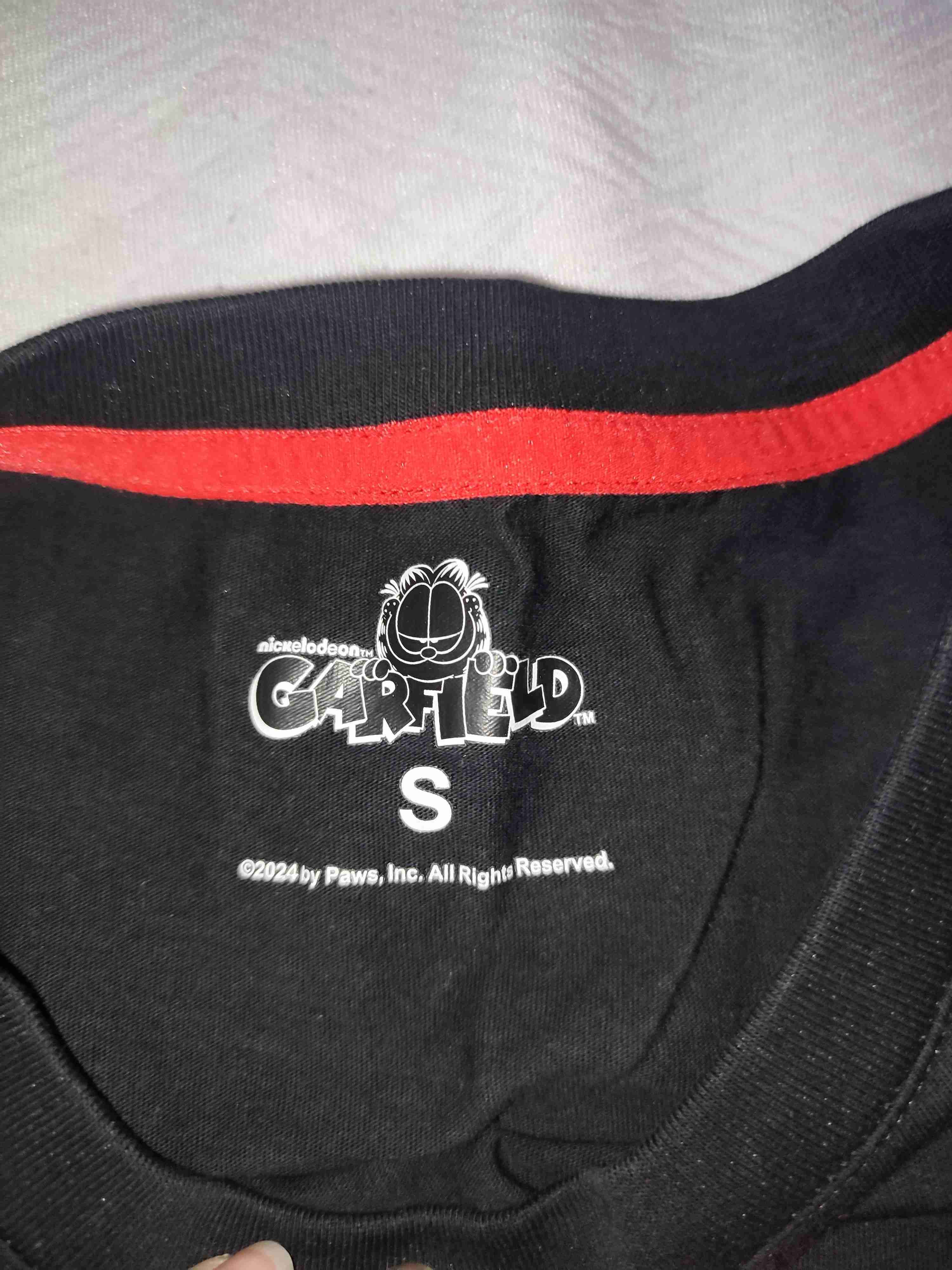 Polera Garfield negra - miniatura 2