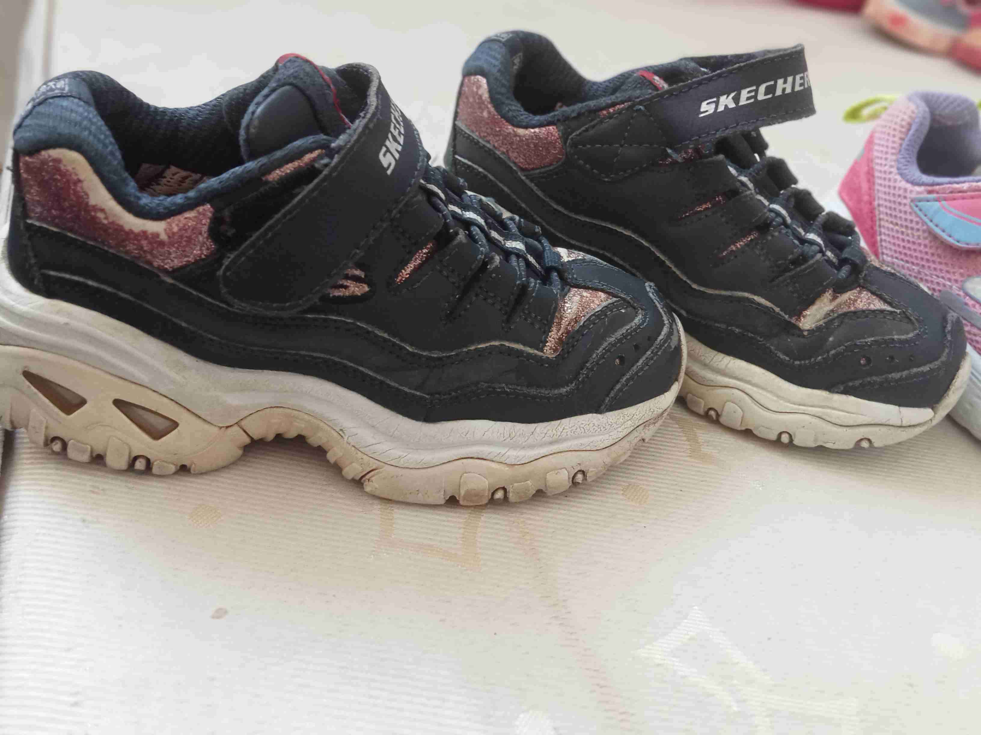 Zapatillas Skechers niña 28 - miniatura 2