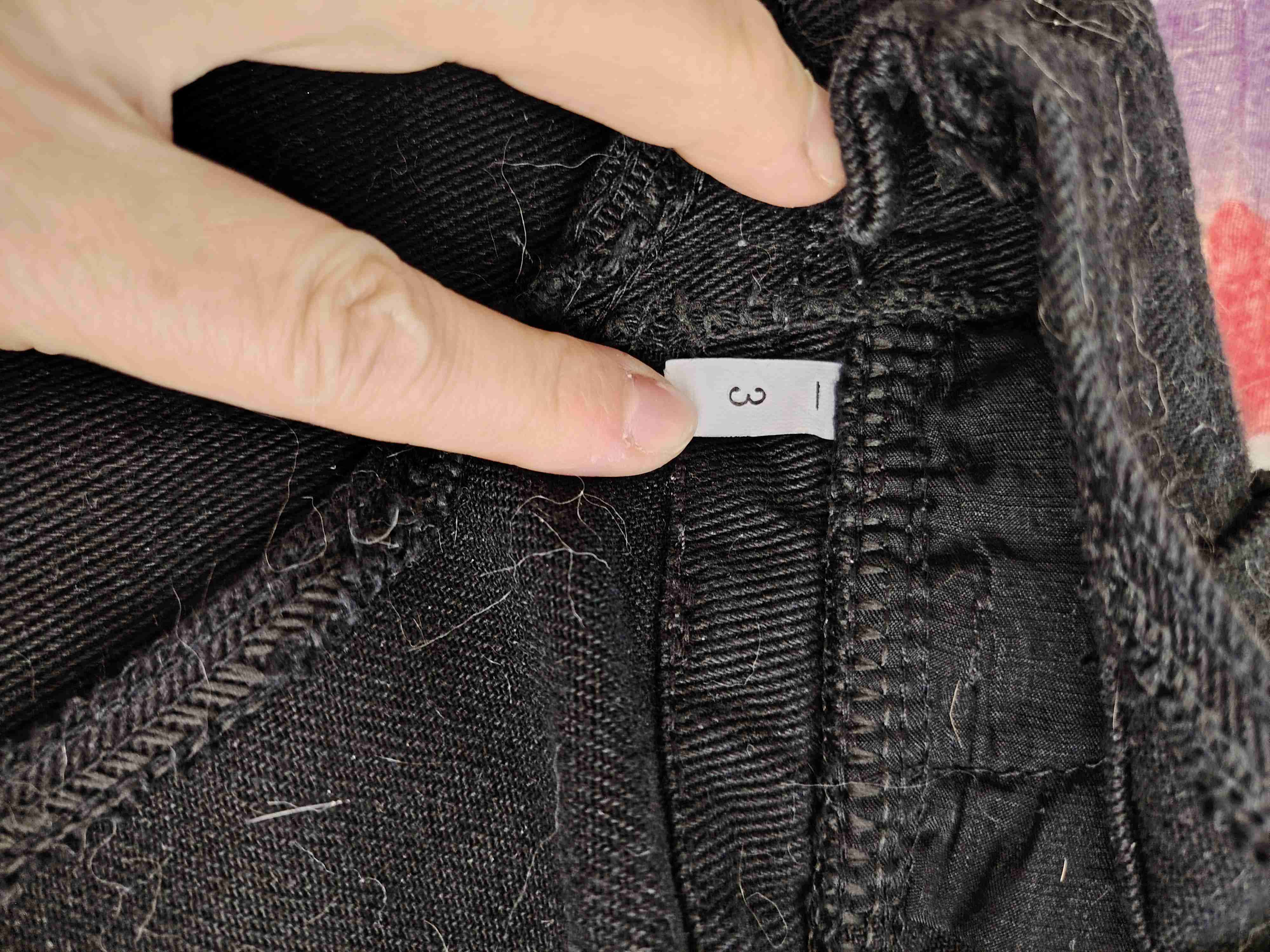 Jumper negro con tirantes - miniatura 3