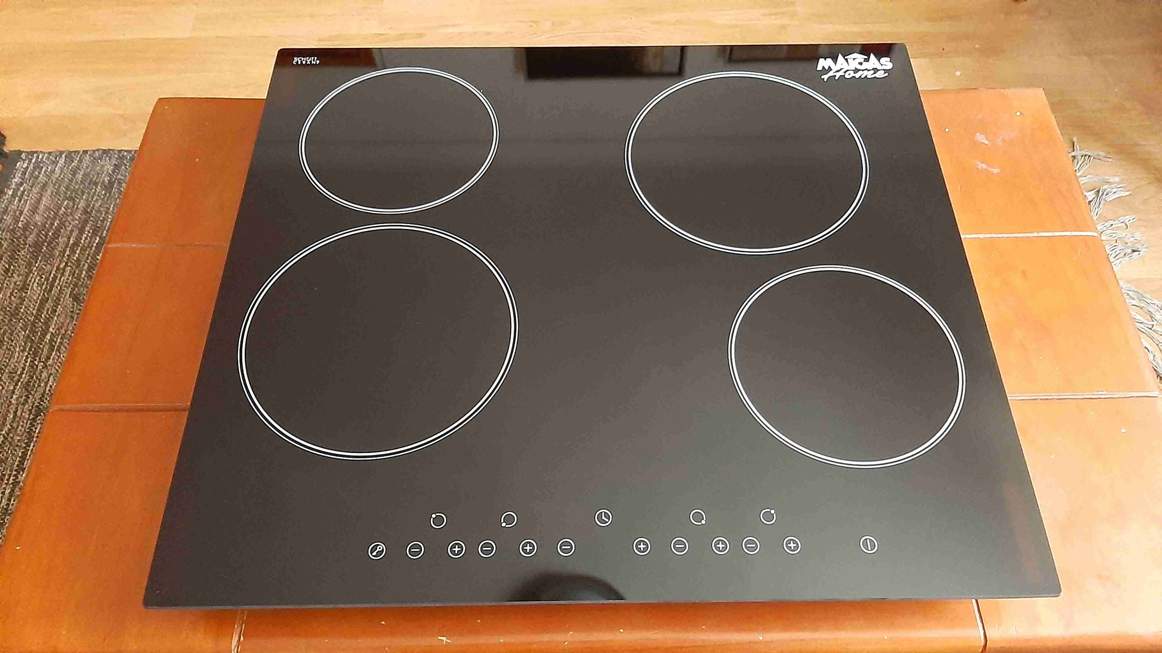 Cocina vitrocerámica 4 quemadores