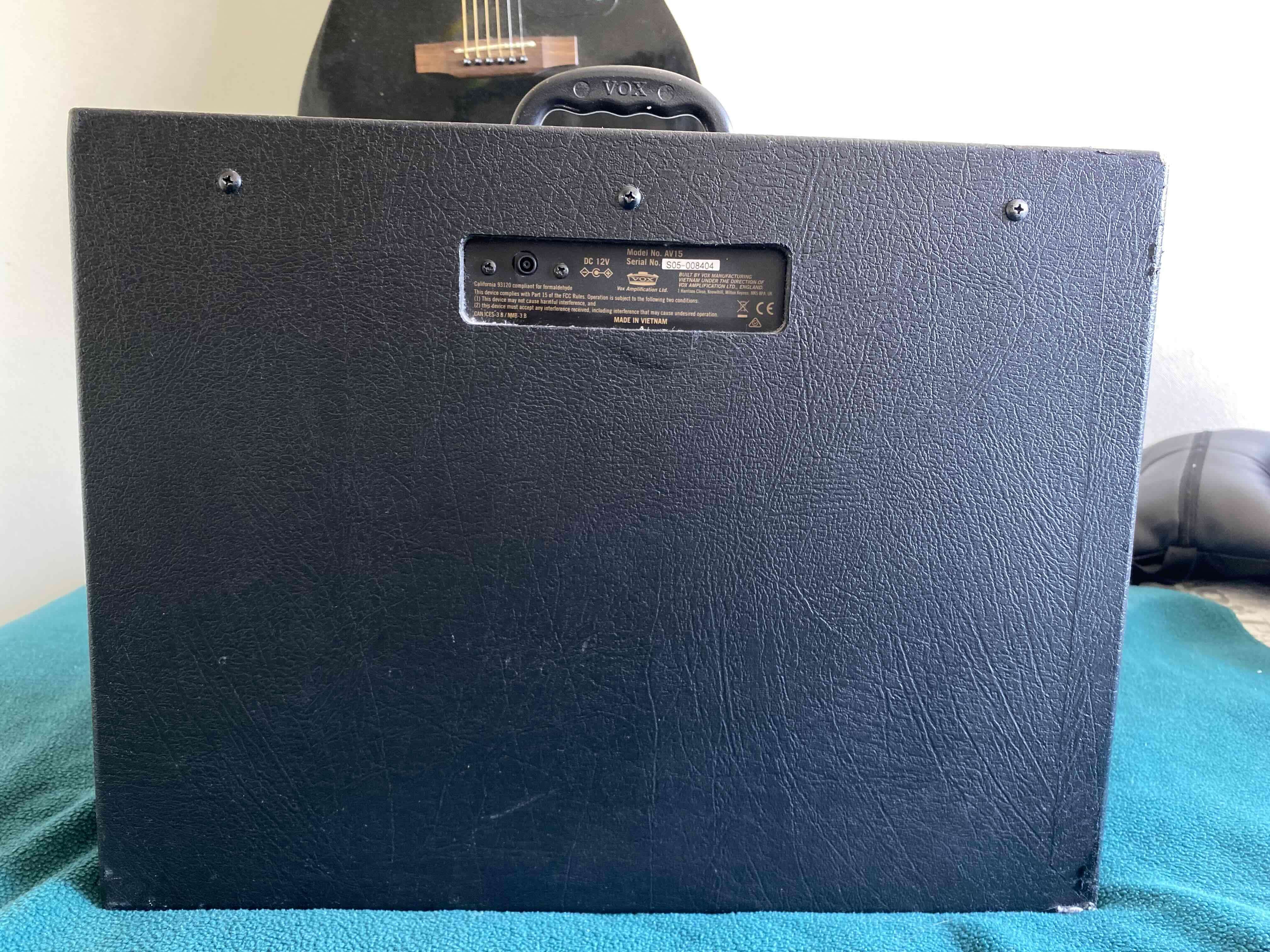 Amplificador VOX vintage Av15 - miniatura 3