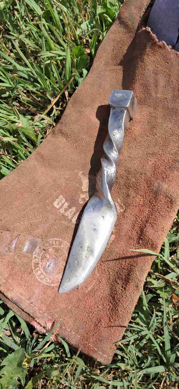 Clavo de rieles antiguos - miniatura 4