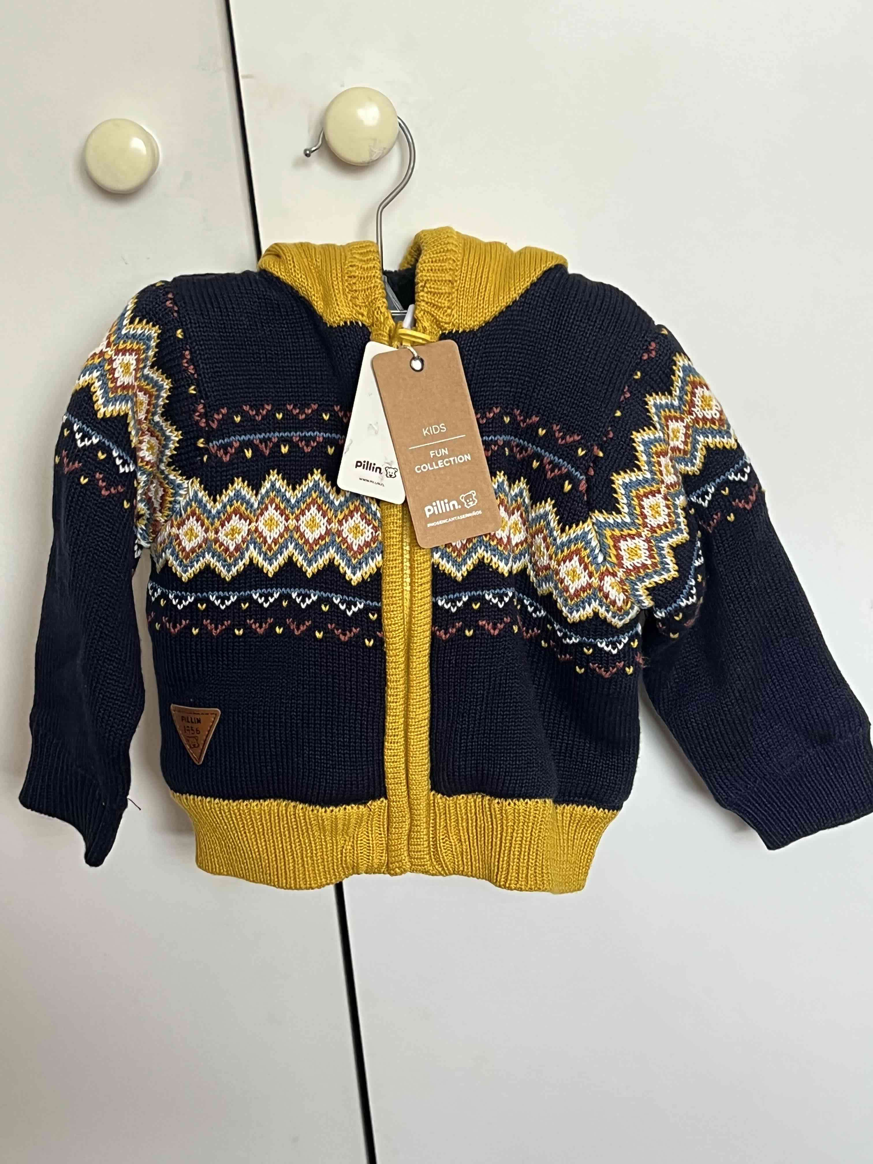 Chaqueta niño tejido colorida