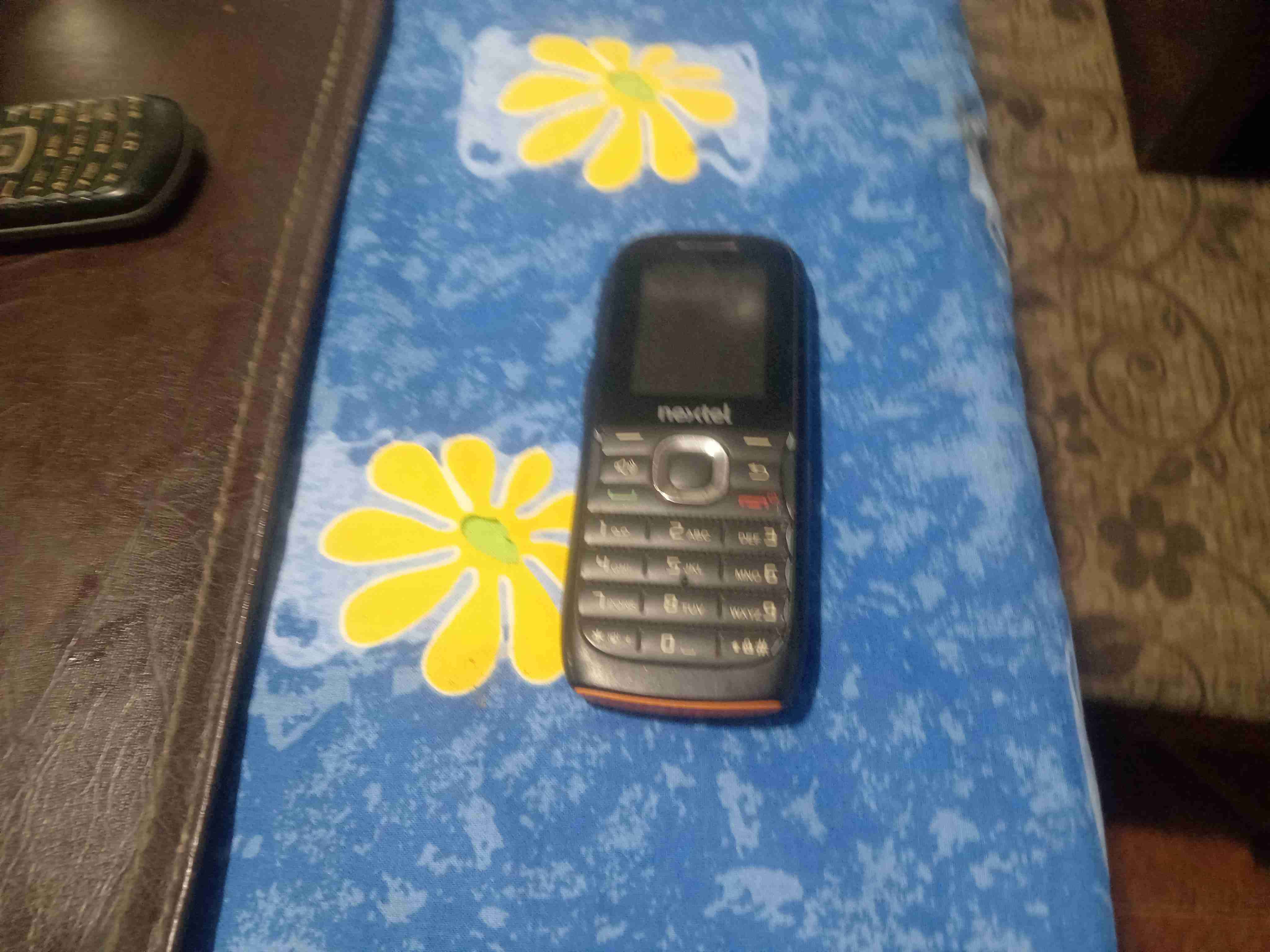 Teléfono Nextel básico