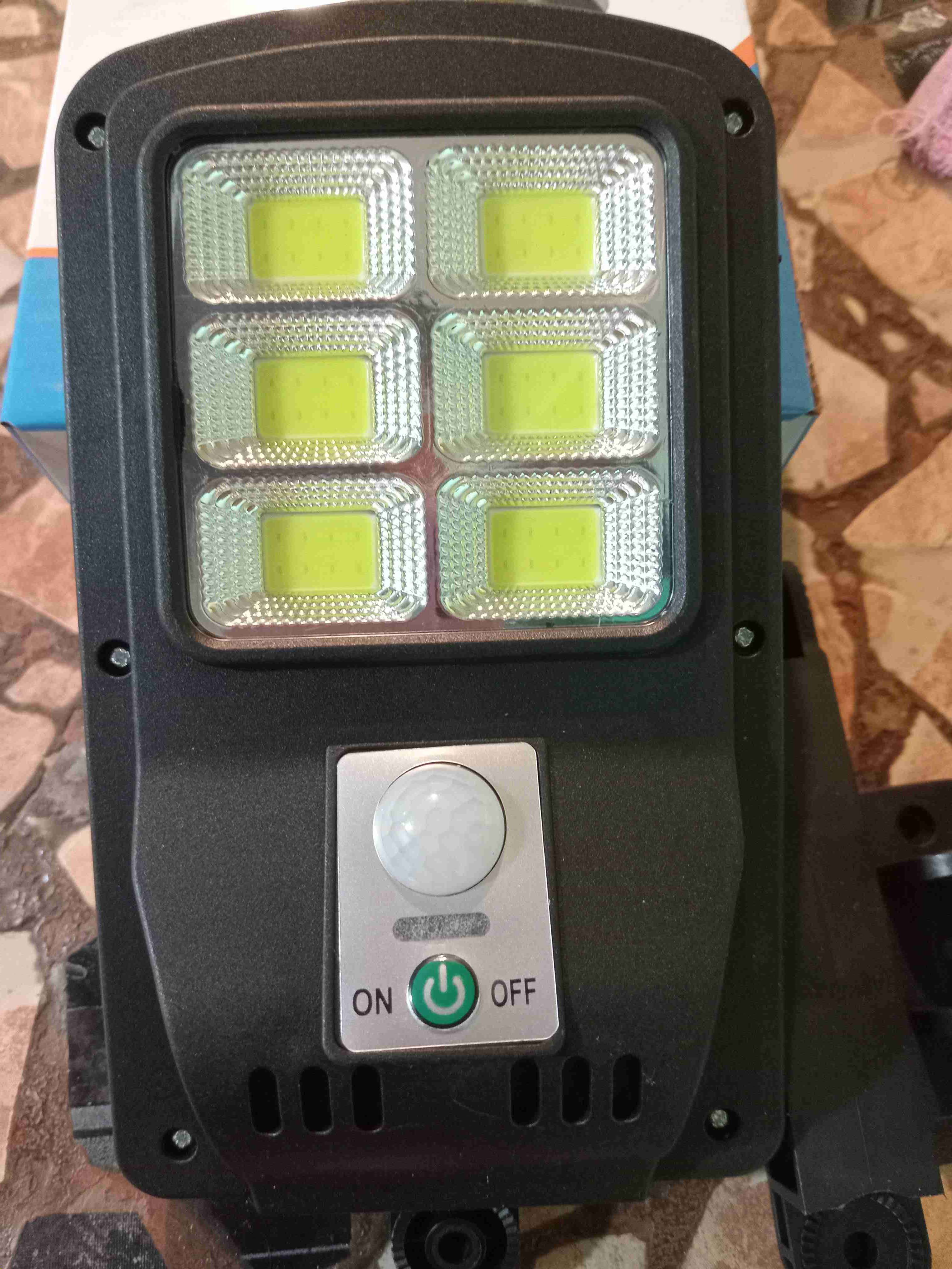 Luz solar sensor de calle 50W - 4