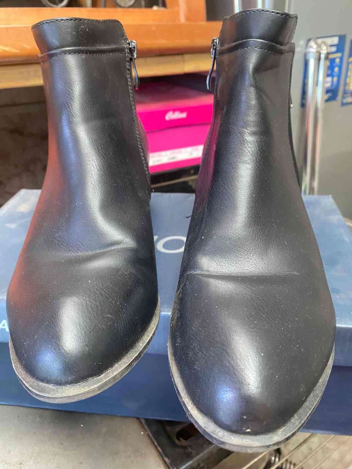 Botines negros de cuero - miniatura 2