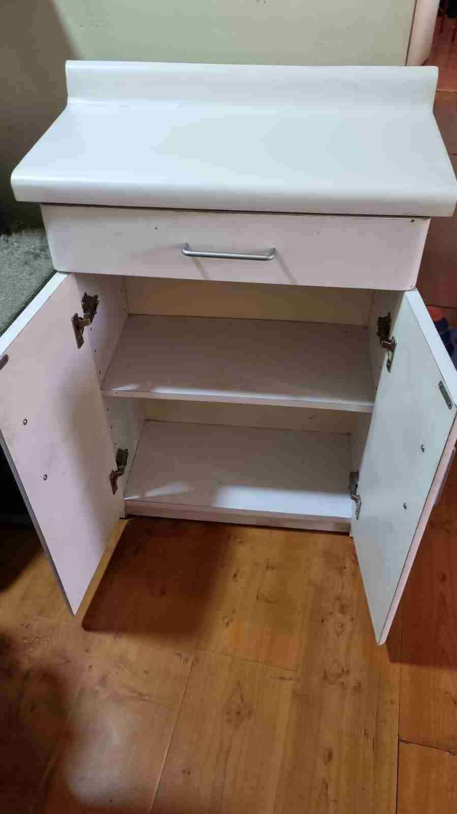 Mueble de cocina blanco - miniatura 3