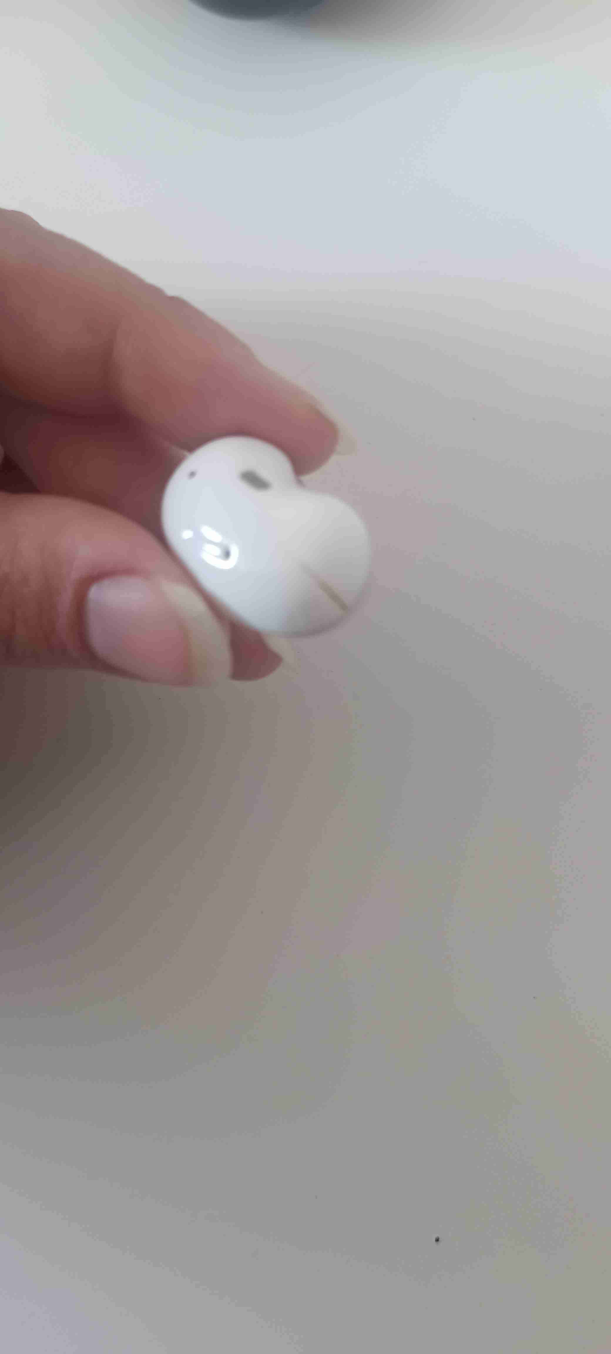 Audífonos inalámbricos blancos - miniatura 3