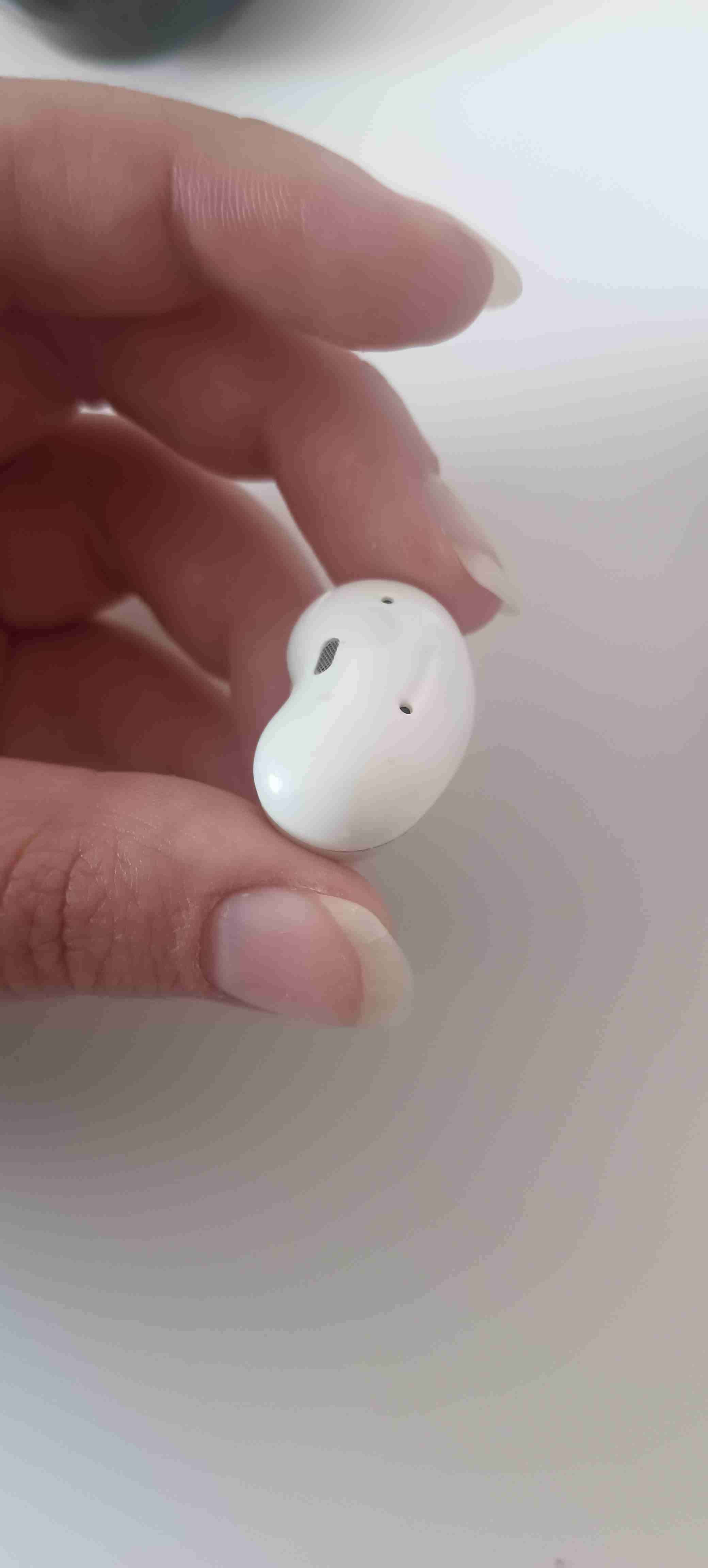 Audífonos inalámbricos blancos - miniatura 4