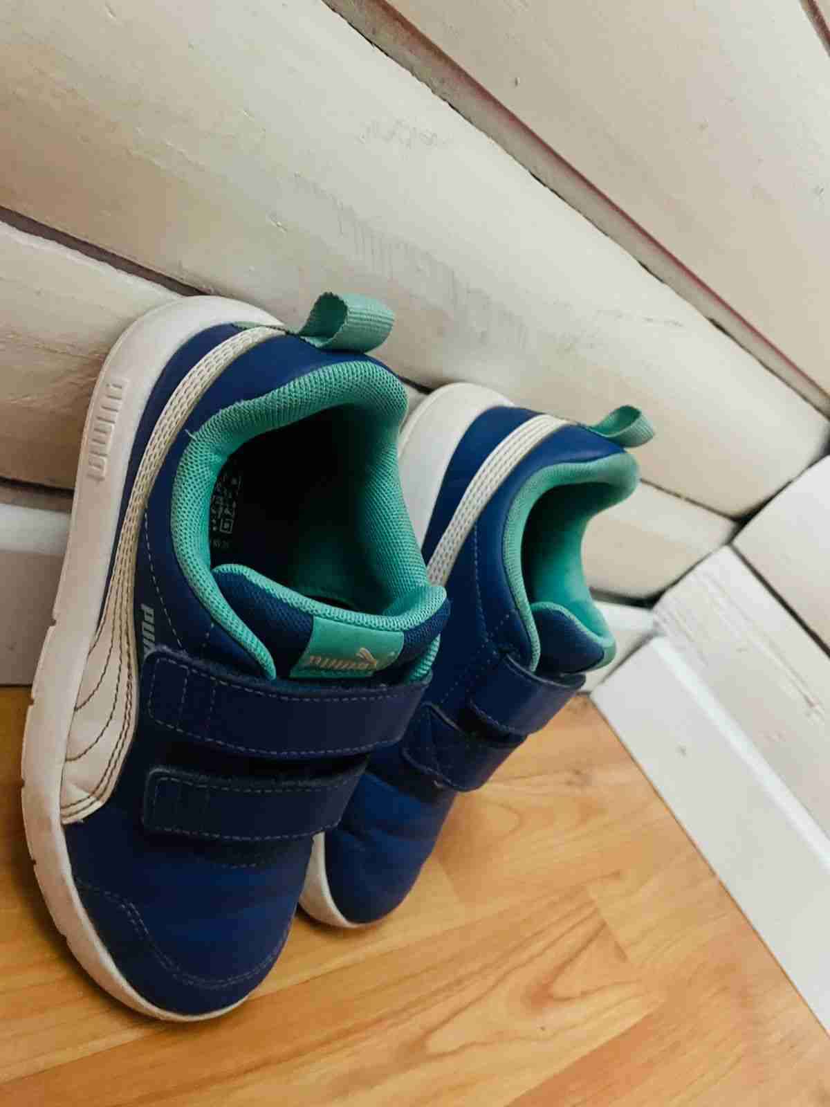 Zapatillas velcro azul niño talla 32