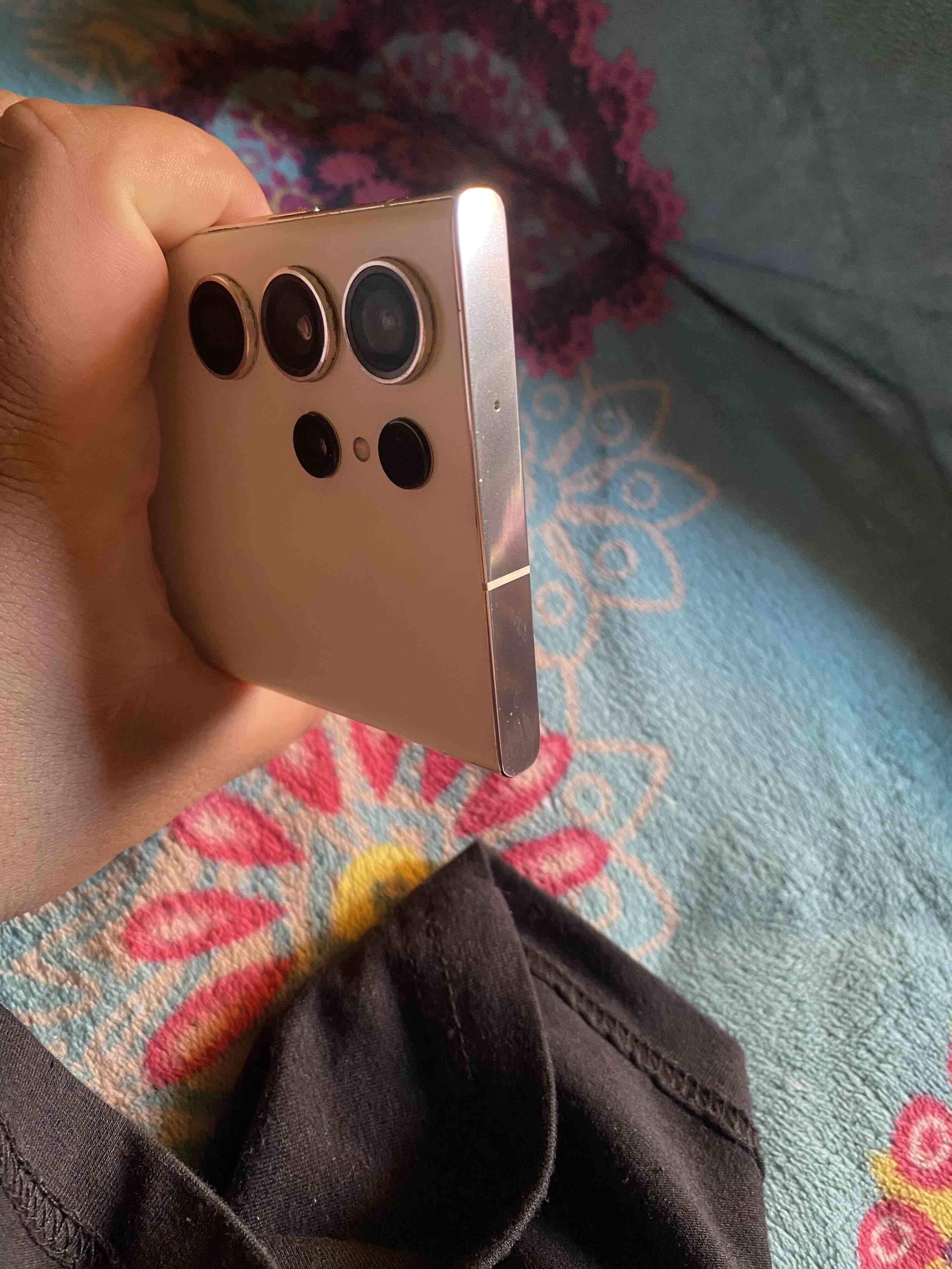 Celular Samsung s23 Ultra - miniatura 2